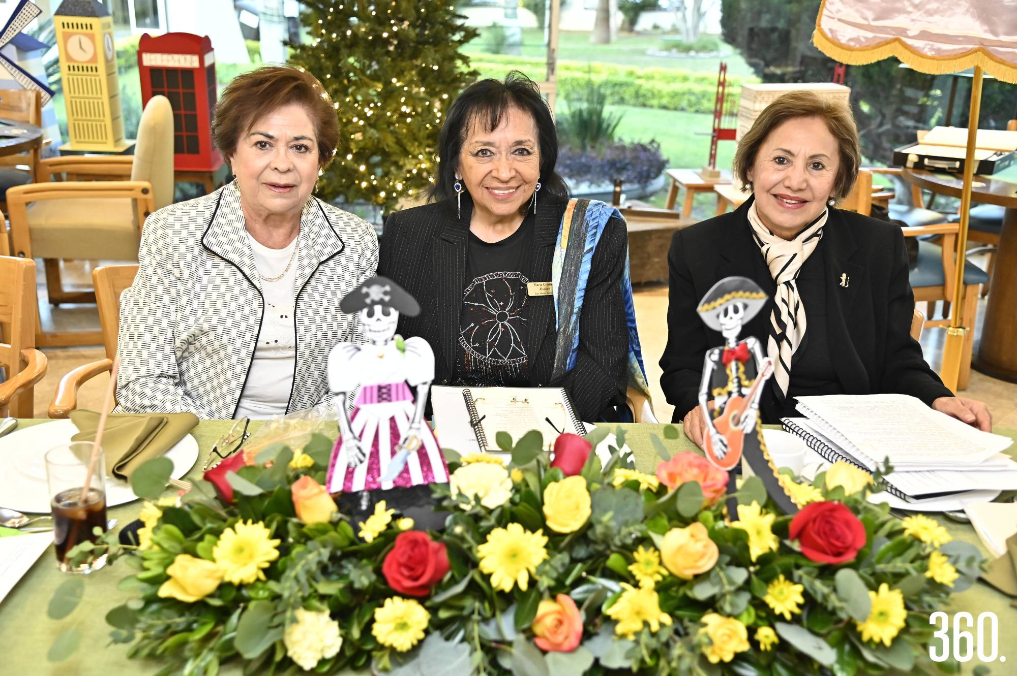 $!Martha Alicia Santoscoy, Cristina Álvarez y Eva Romero de Chapa.