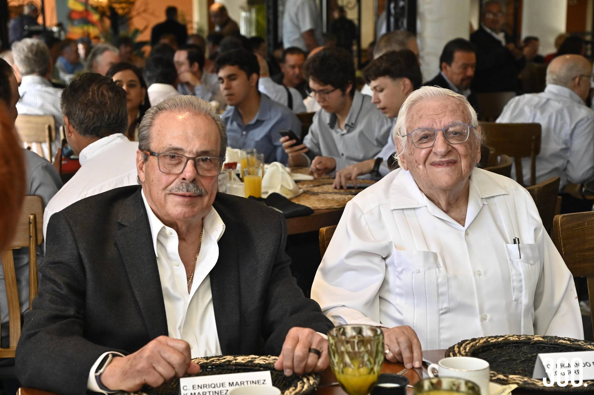 $!Enrique Martínez y Armando Fuentes Aguirre.