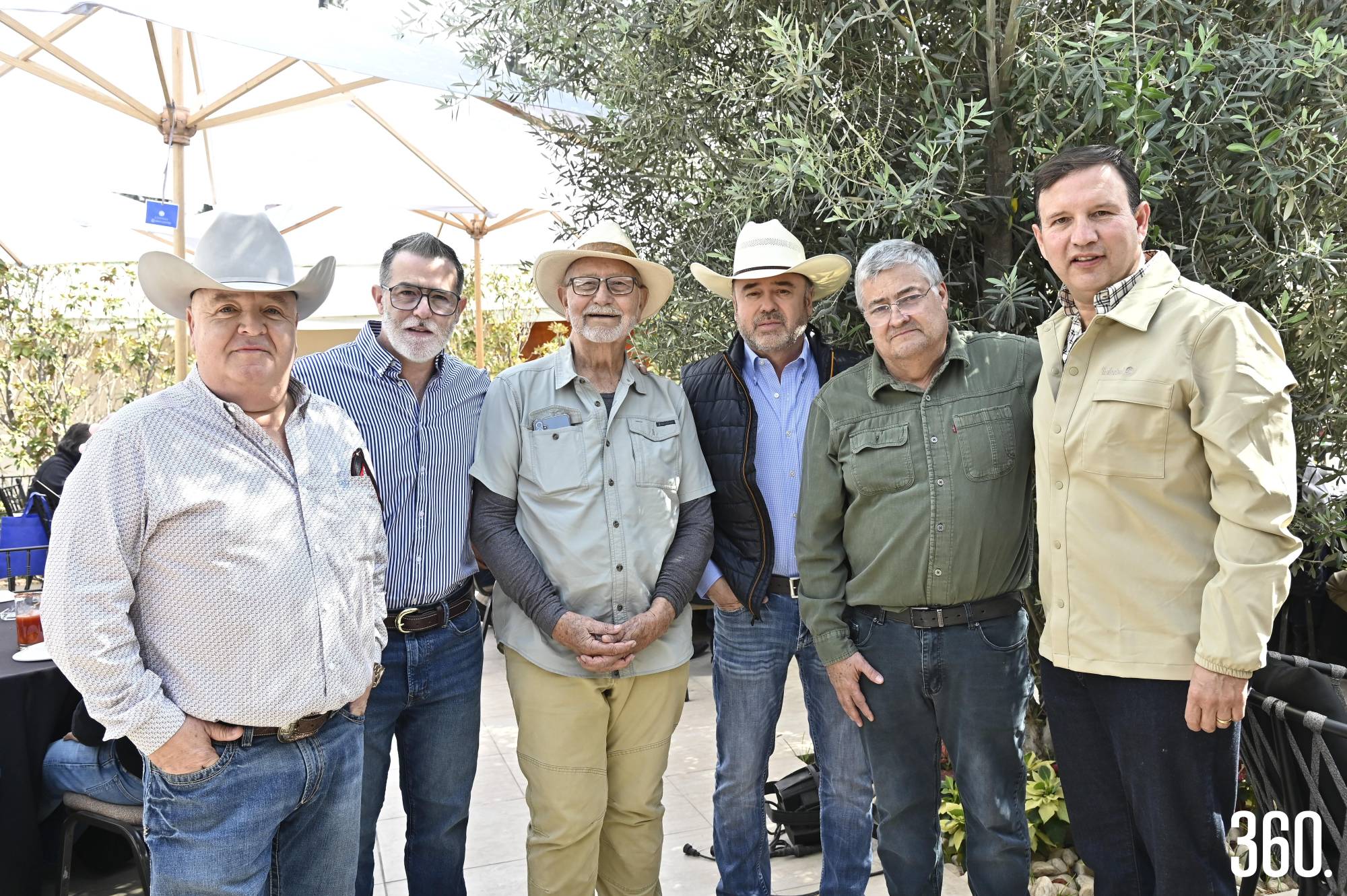 $!Jacobo Dávila, Olegario y Olegario Gómez, Eloy Álvarez, Ignacio Rodríguez y Enrique Falcón.