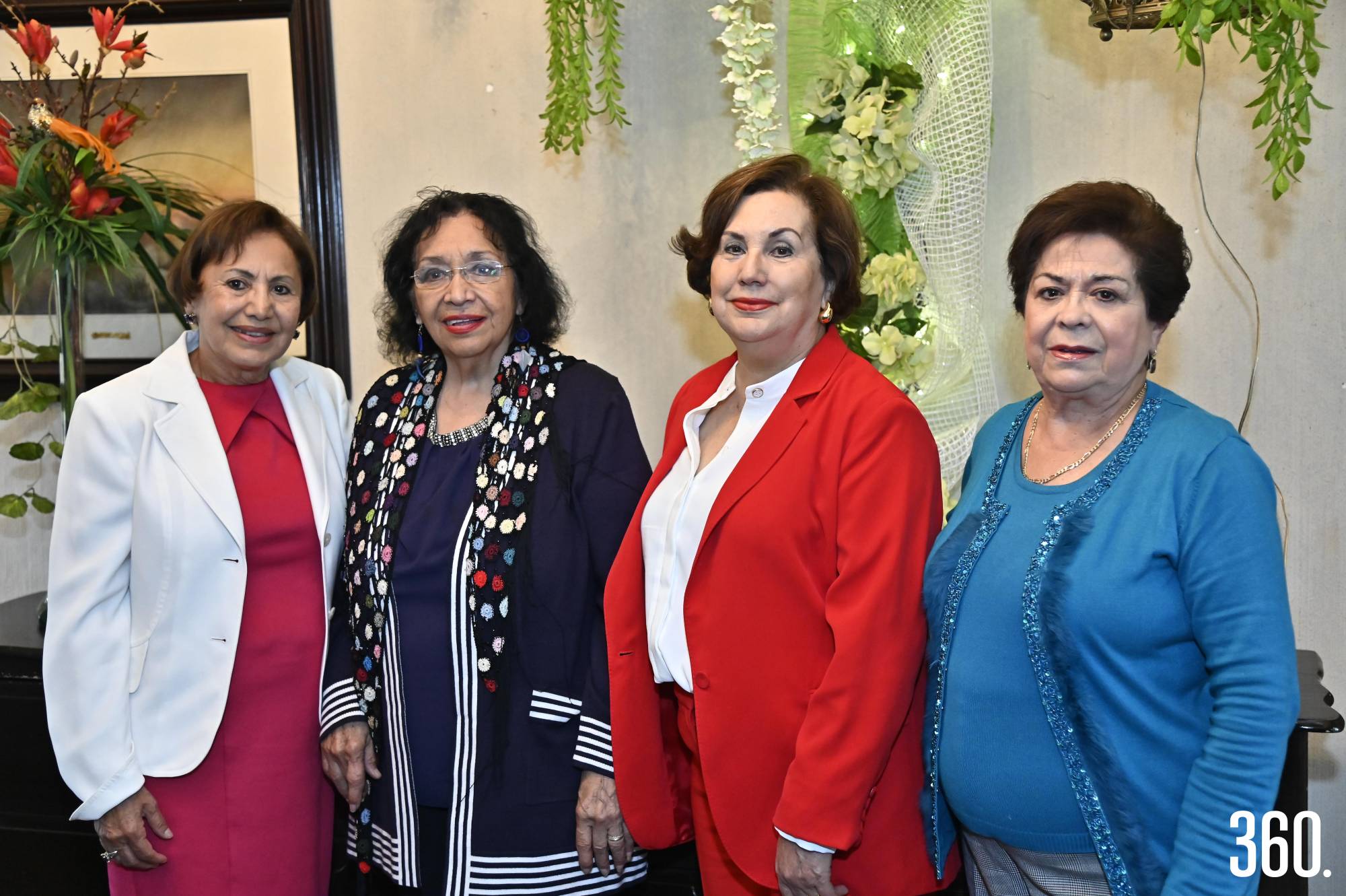 $!Mesa Directiva del Club Acantho, Eva Romero de Chapa, Cristina Álvarez, Amalia De Nigris y Martha Alicia Santoscoy.