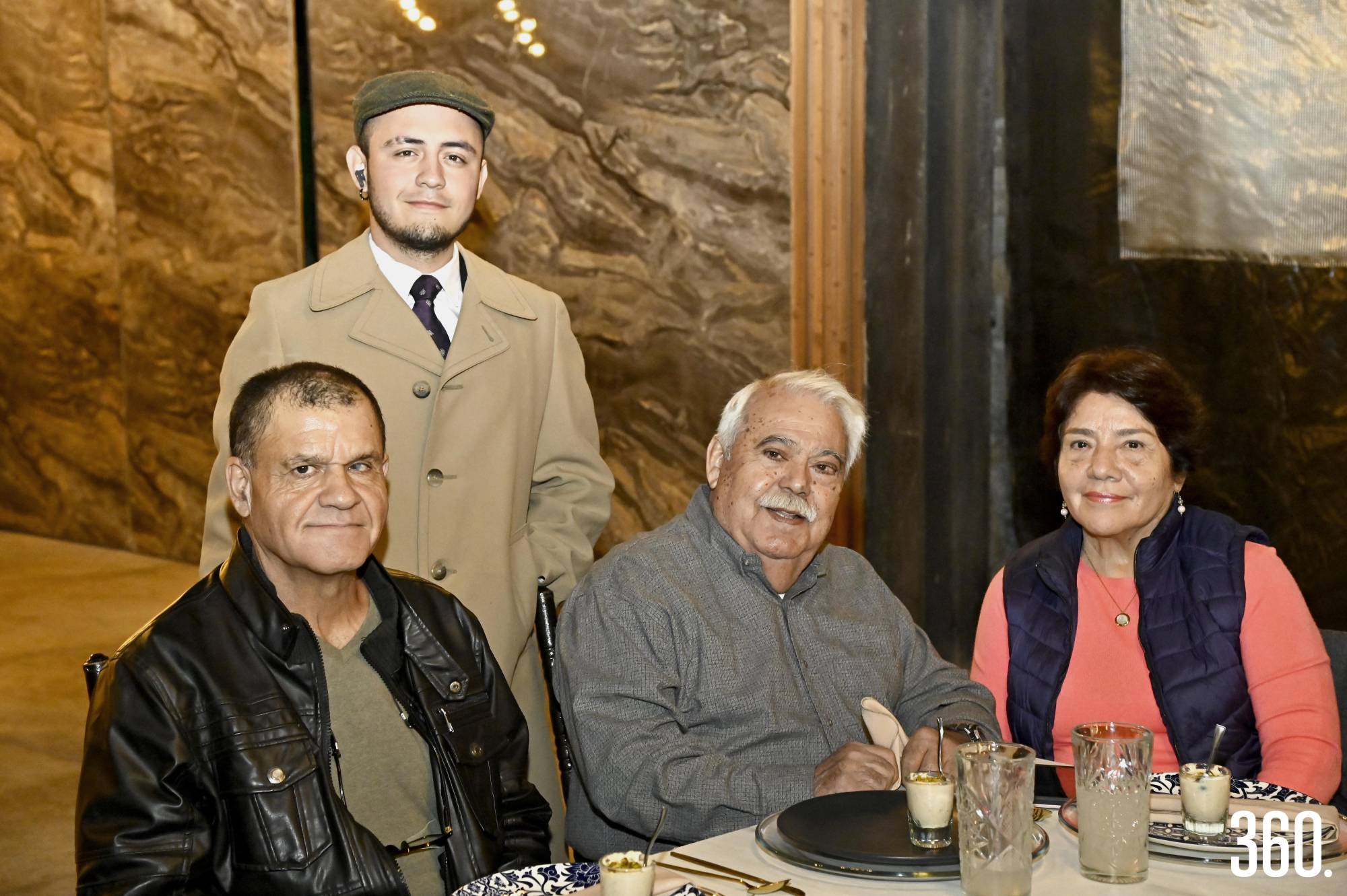 $!Francisco Tapia, Alberto Valle, Jaime Flores y Diana Cortez de Flores.