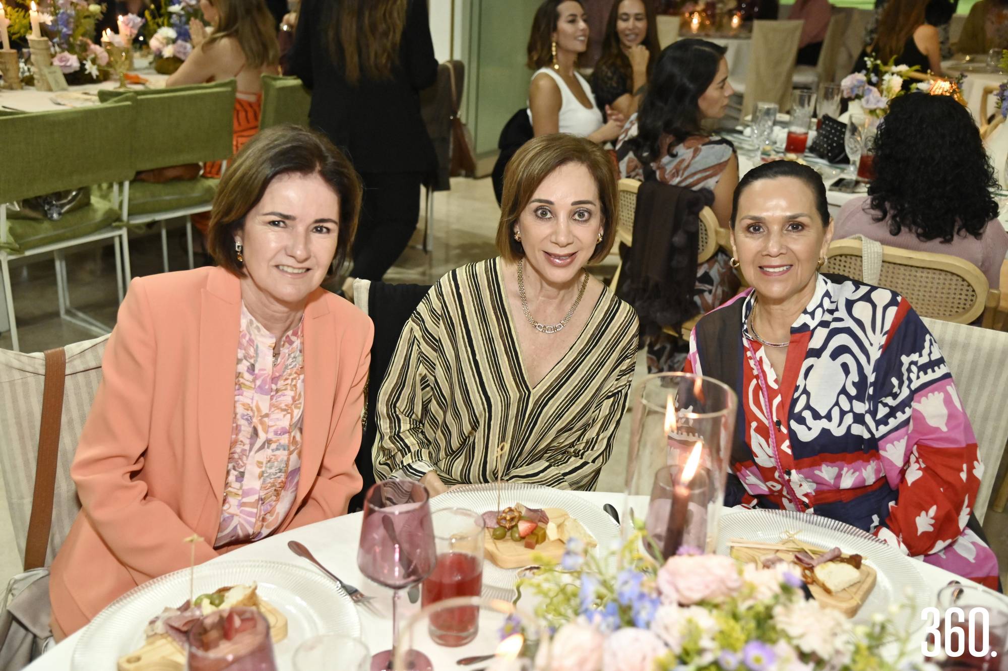 $!Yoyis Flores de Pérez, Terecata del Bosque y Liliana Salinas.
