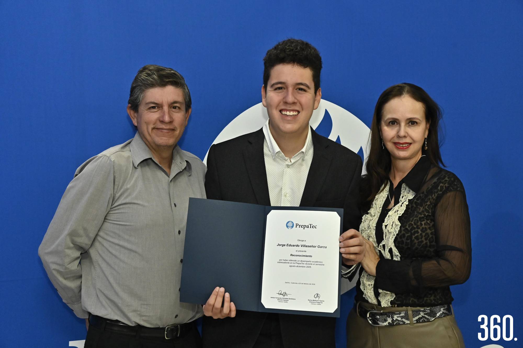 $!Luis Villaseñor, Jorge Eduardo Villaseñor y Rosario Garza.