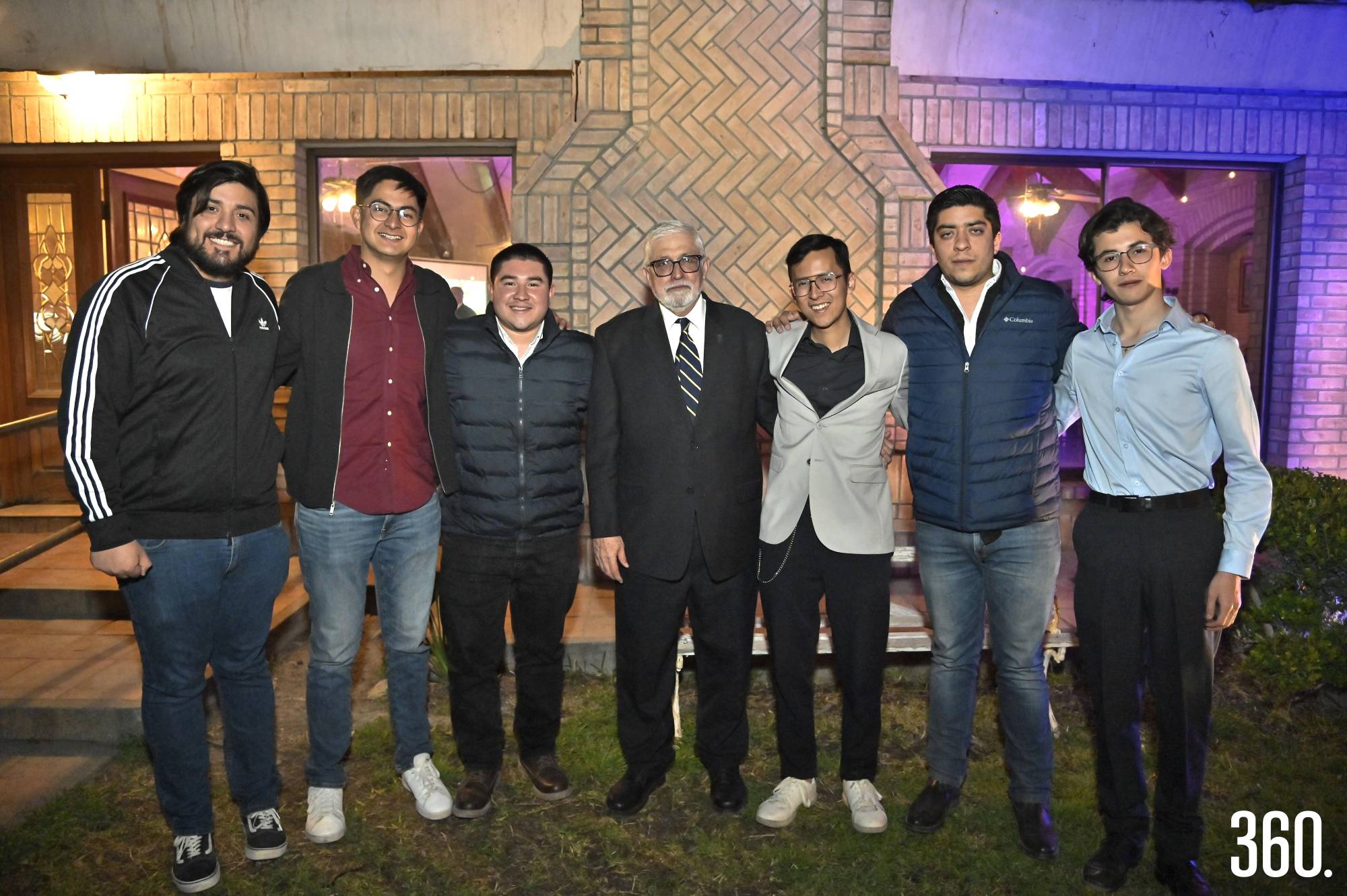 $!Javier Calderón, Francisco Velasquez, Esteban Carrasco, Ildefonso Verduzco, Daniel Hernández, Diego Palos y Alexis Cardona.