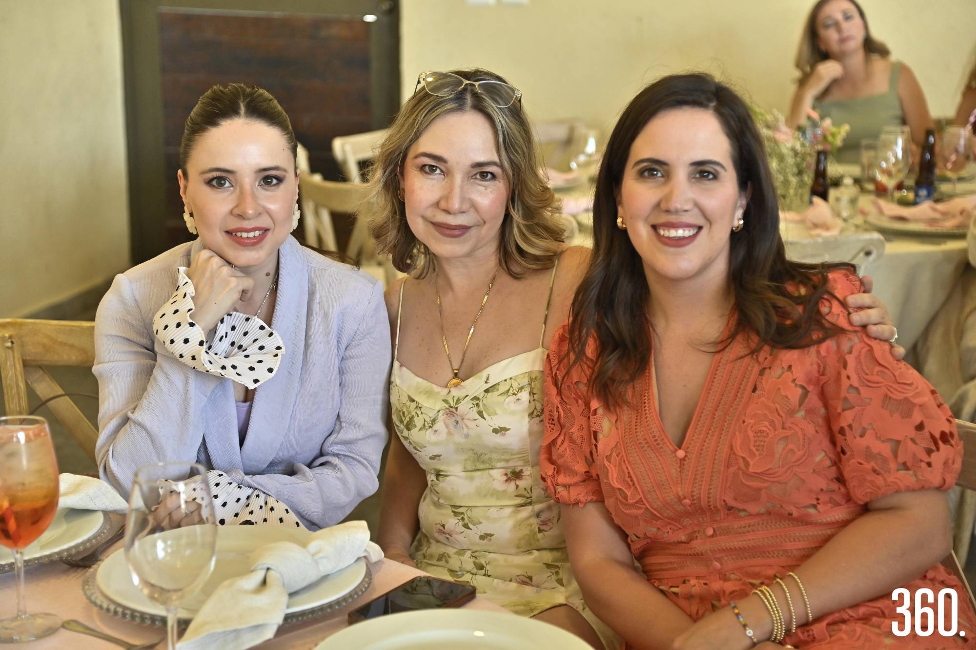 $!Valeria Boehringer, Jackie Flores y Ale González.