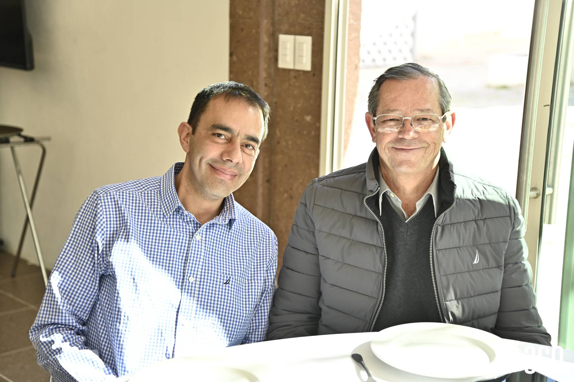 $!Arturo Reveles y José Eduardo Garza.