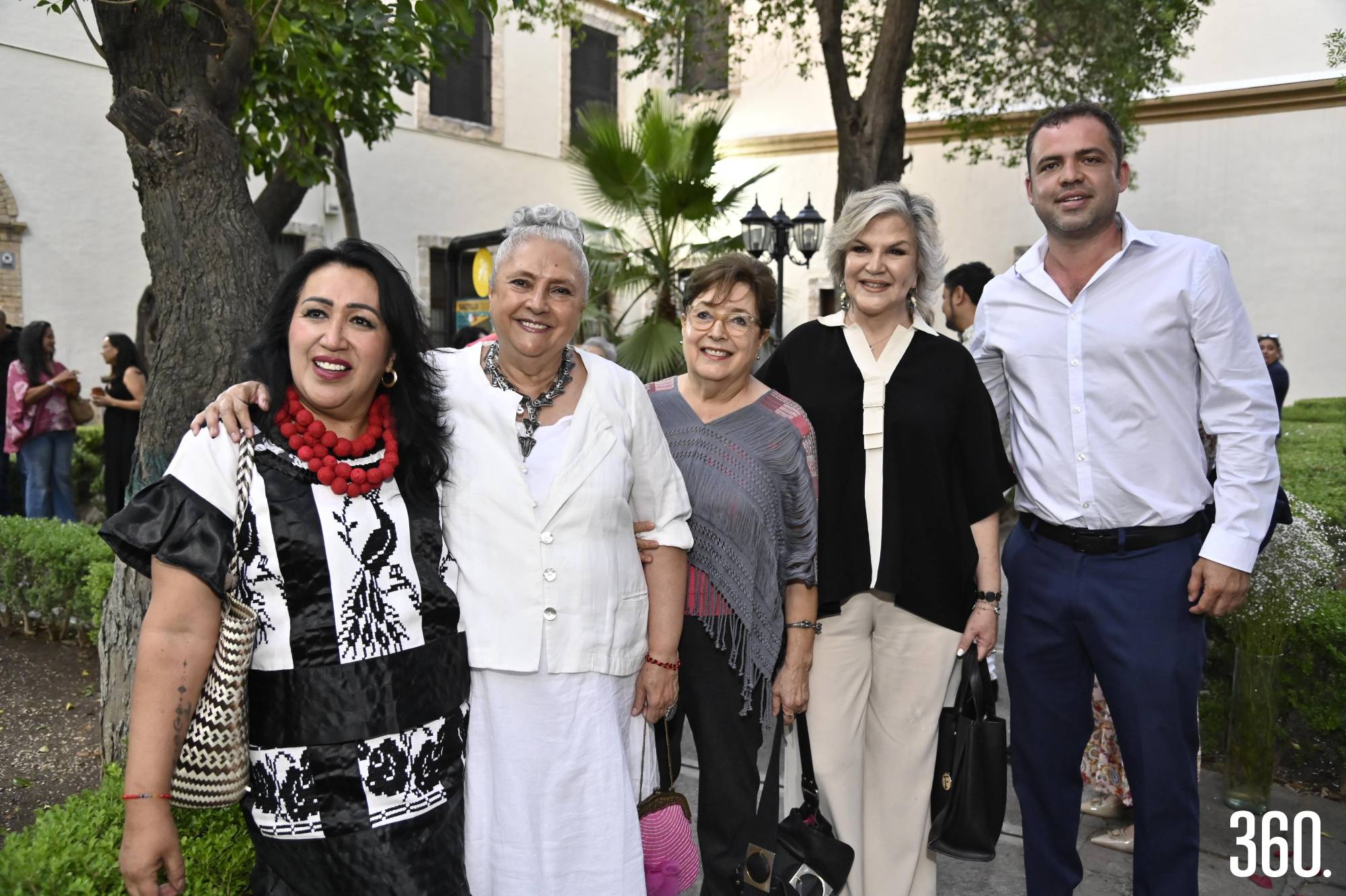 $!Ivonne Orozco, Laura Esquivel, Diana Galindo, Lety Rodarte y Roberto Rojas.