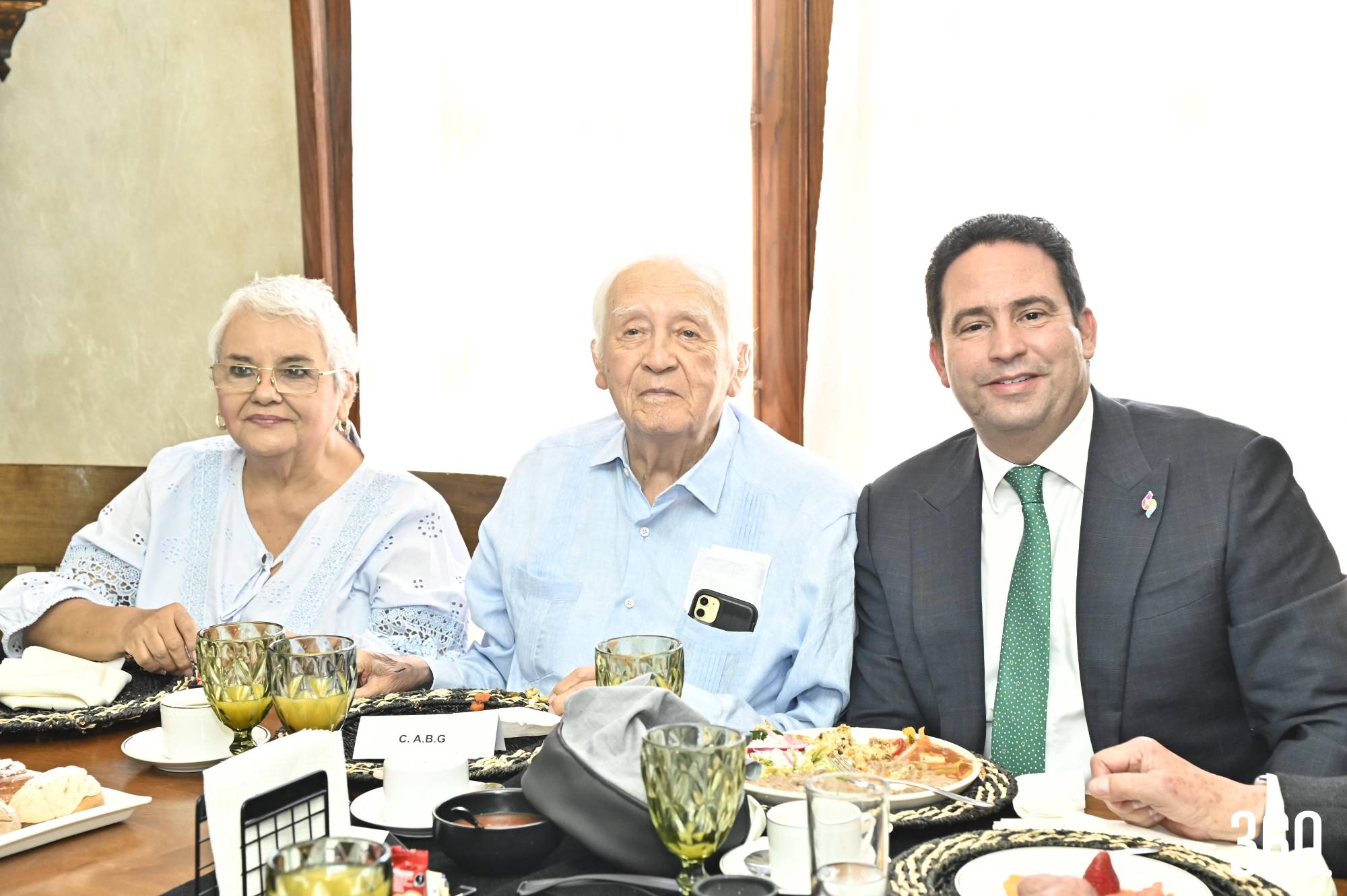 $!Esther Quintana Salinas, Arturo Berrueto y Javier Díaz.