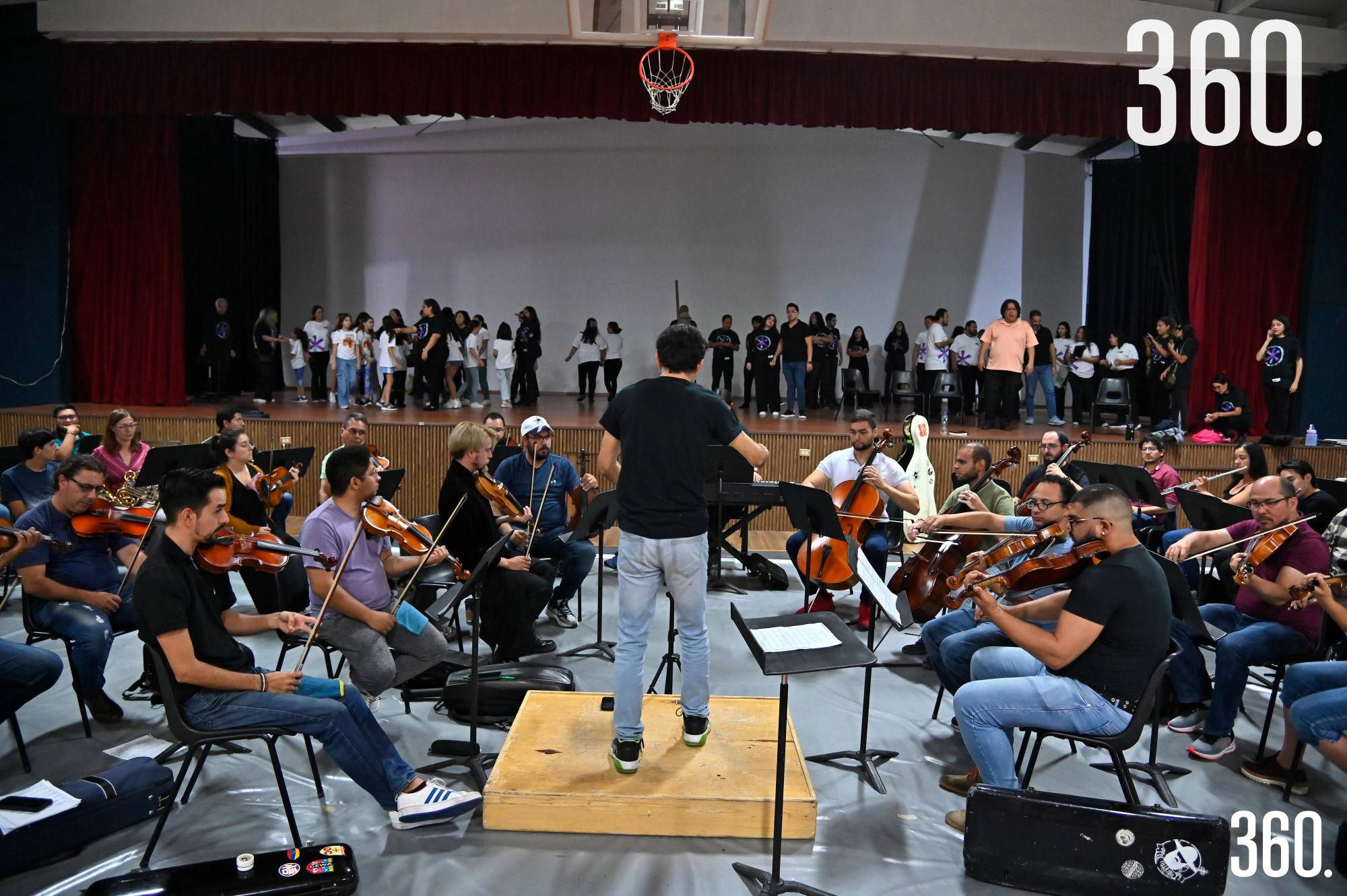 $!ALUMNAS DEL CORO VIVIR PARTICIPAN EN EL CONCIERTO ‘LA BOHÈME’