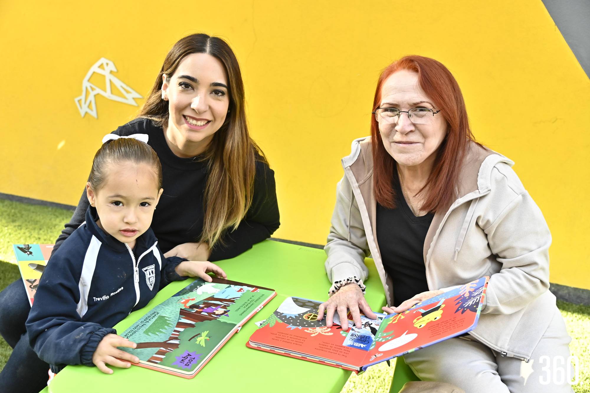 $!Antonella y Gloria Treviño e Itzel Rosales.