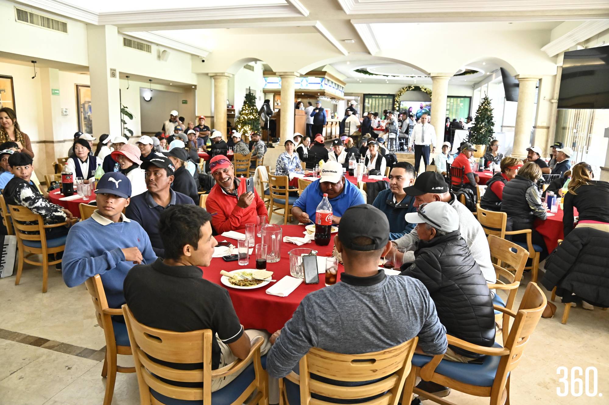 $!Asistentes al evento.