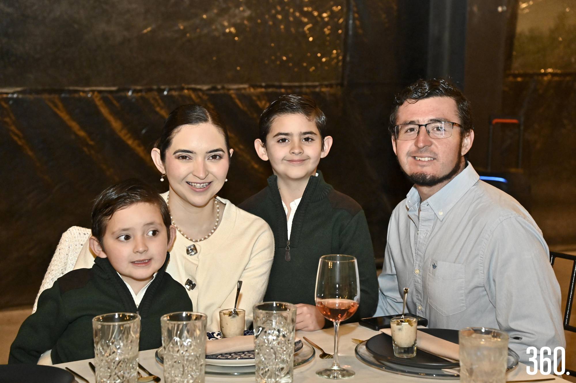 $!Abril Torres, Luis, Rodrigo y Luis Rodrigo Valle.