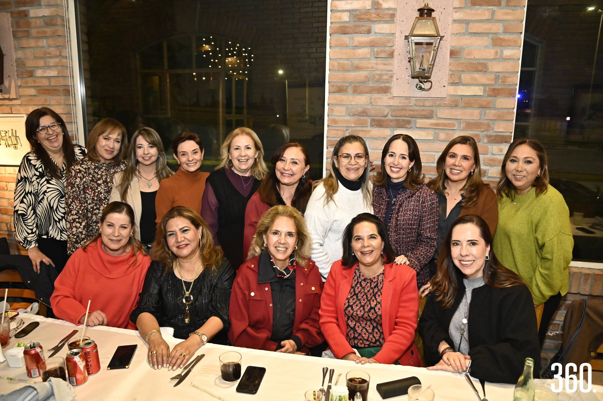 $!Las amigas celebraron su tradicional posada con risas, gratitud y un brindis por lo que viene.