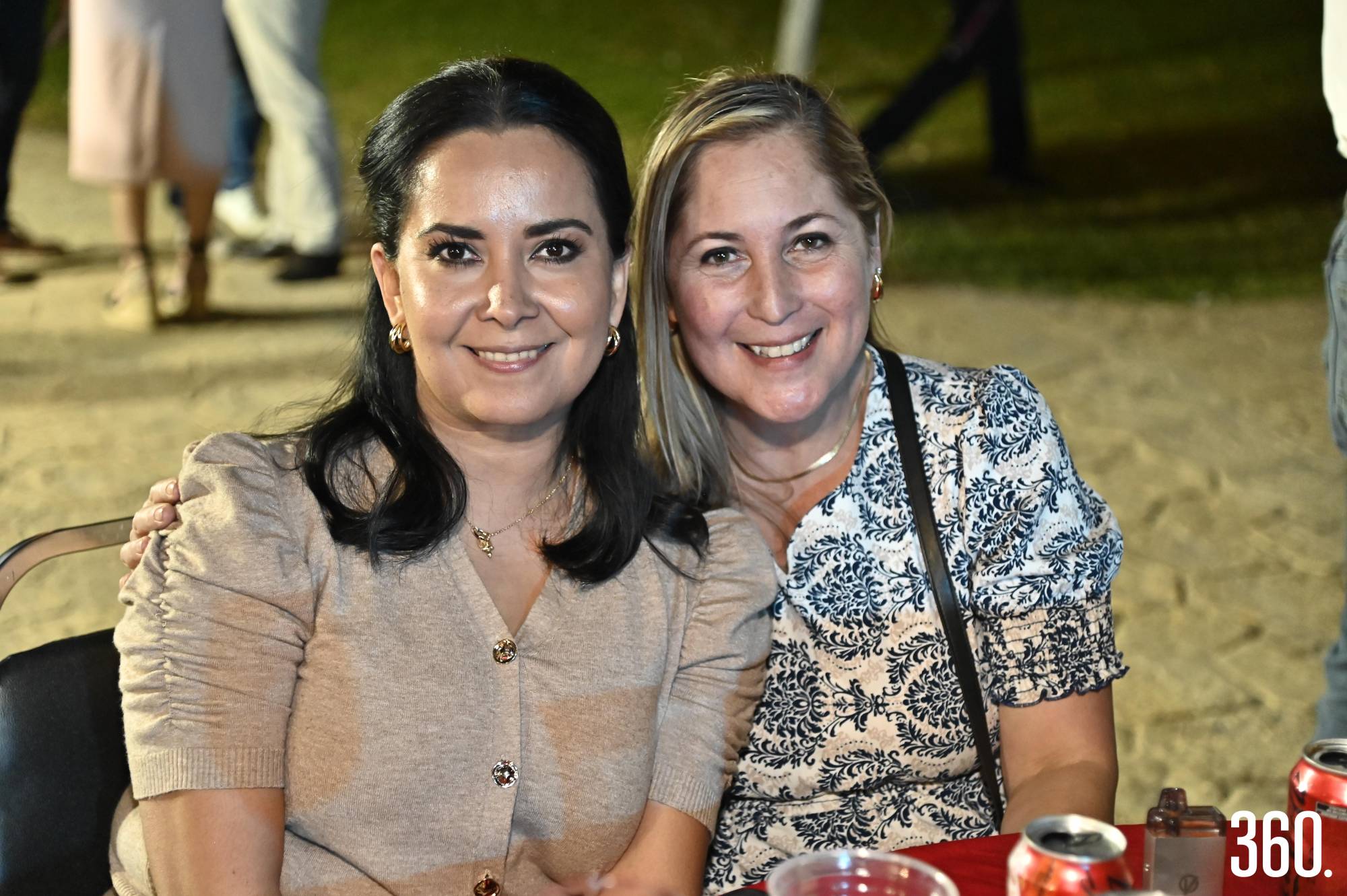 $!Ana Cristina Hernández y Vero Ortega.