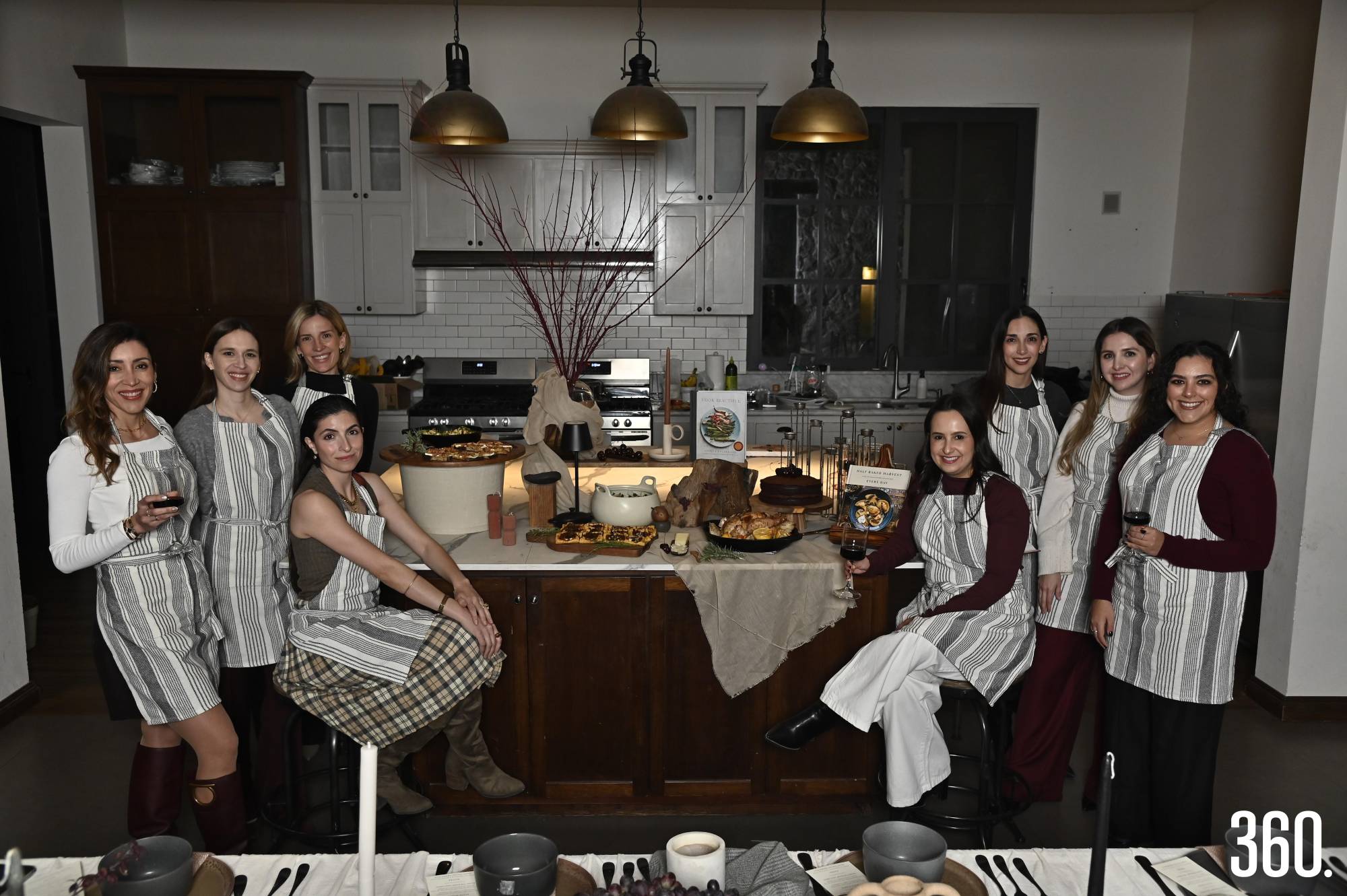 $!Su amistad se fortalece con cada cena y receta compartida.