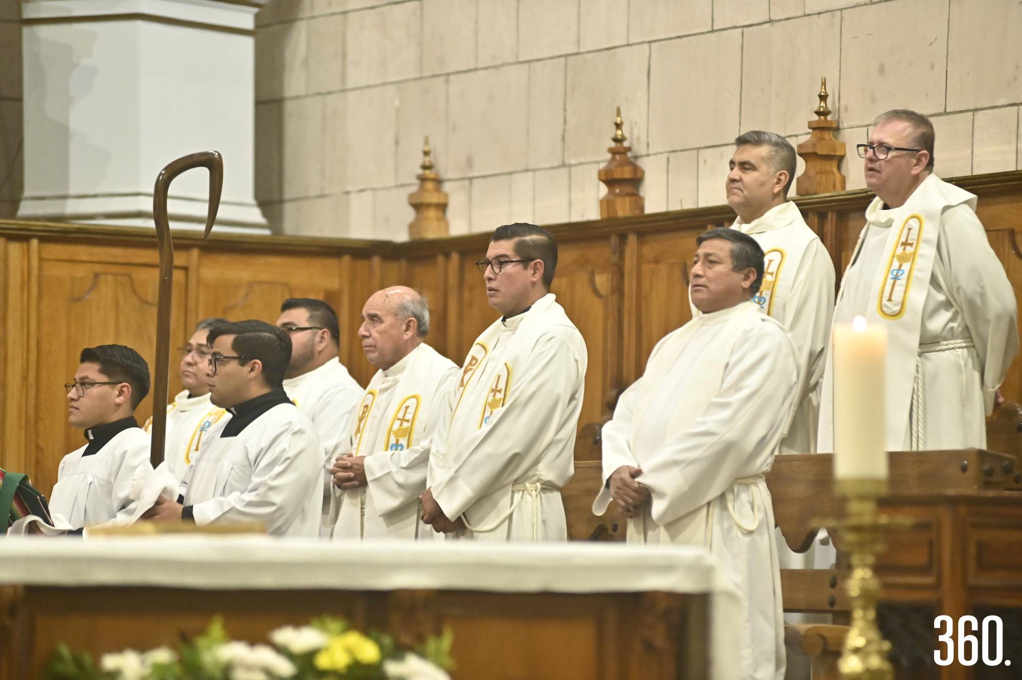 $!Sacerdotes de la Diócesis acompañaron la celebración eucarística.