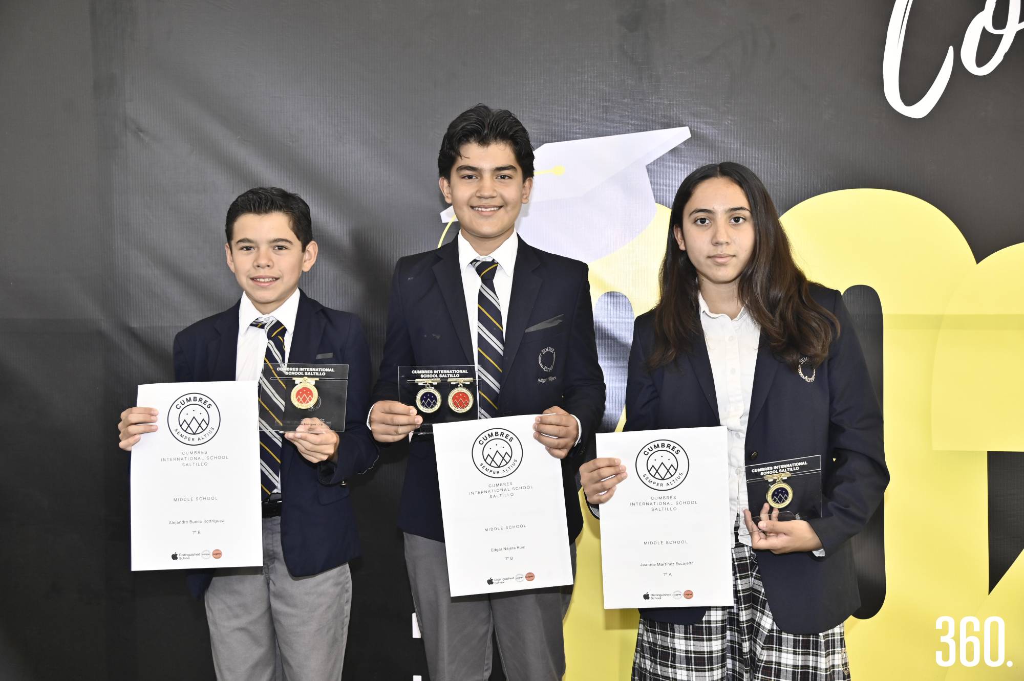 $!Alejandro Bueno, Edgar Nájera y Jeannie Martínez.