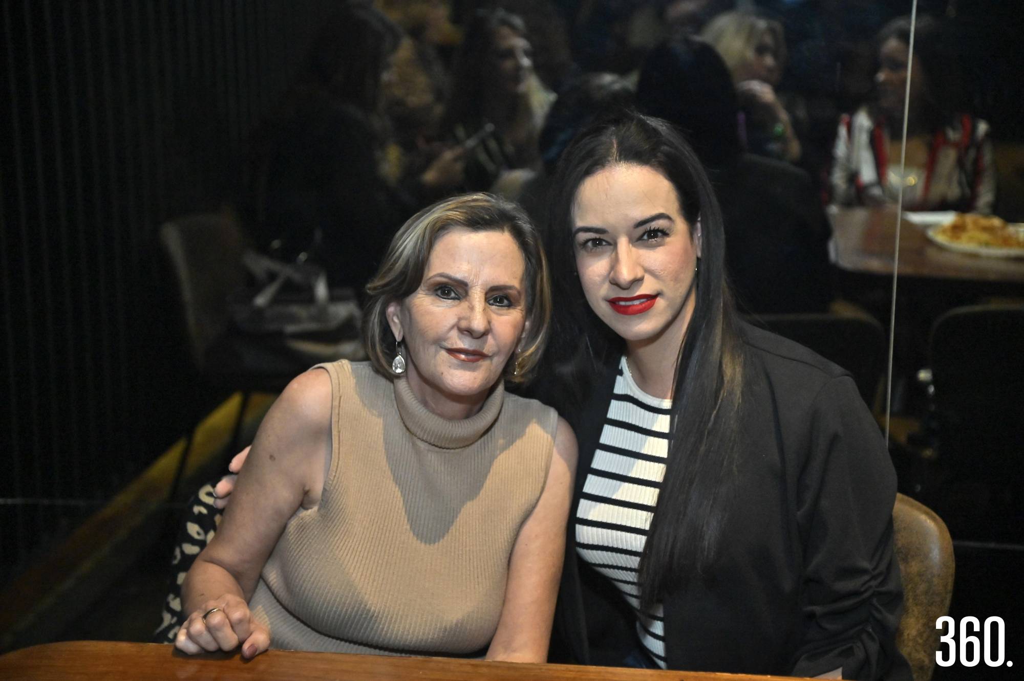 $!Ana Laura Durón y Denisse Escalona.