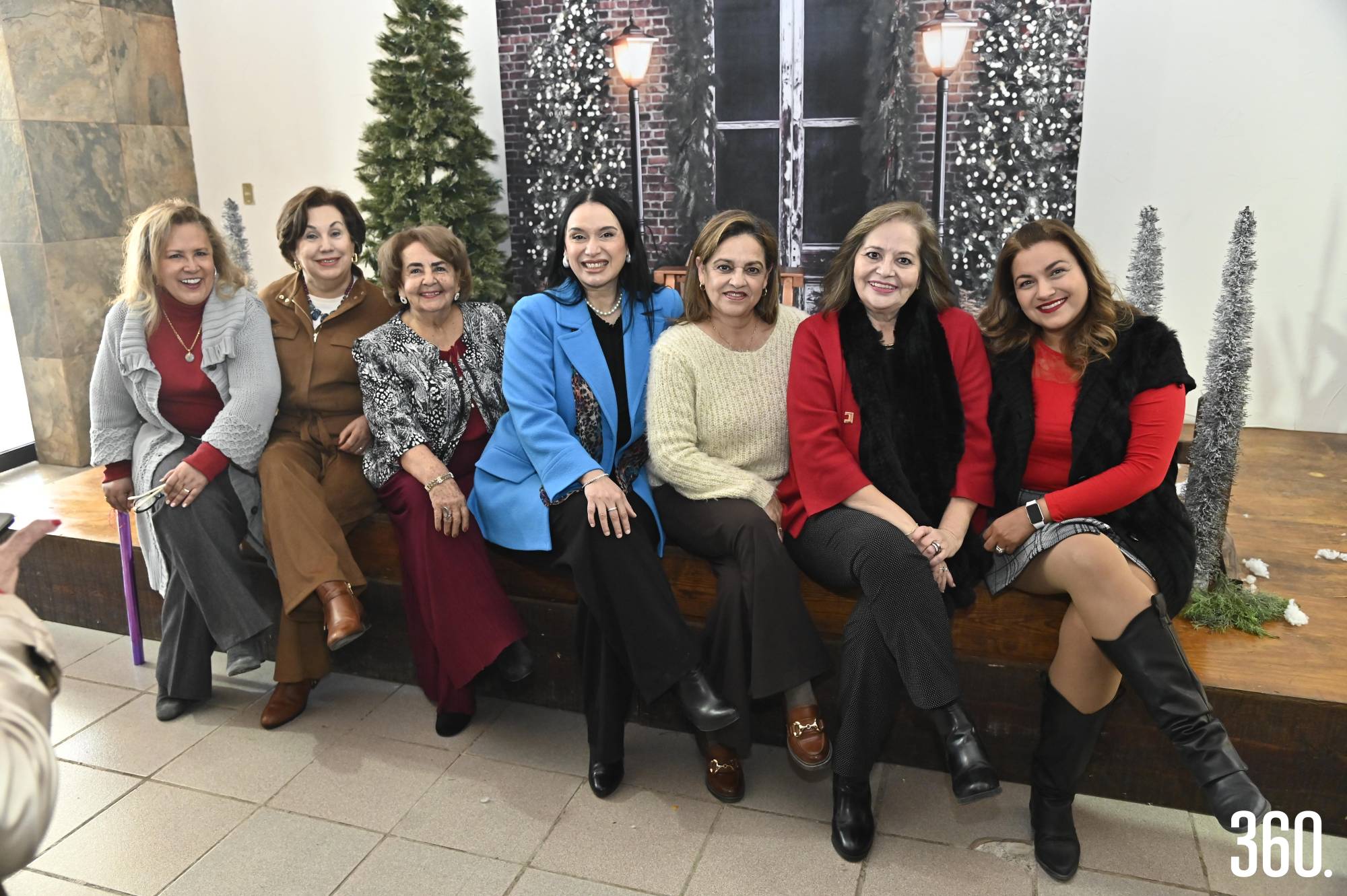 $!Pilar Sierra, Amalia De Nigris, Silvia Oropeza, Delma Flores, Thelma Aragón, Lili Melo y Lili Barajas.
