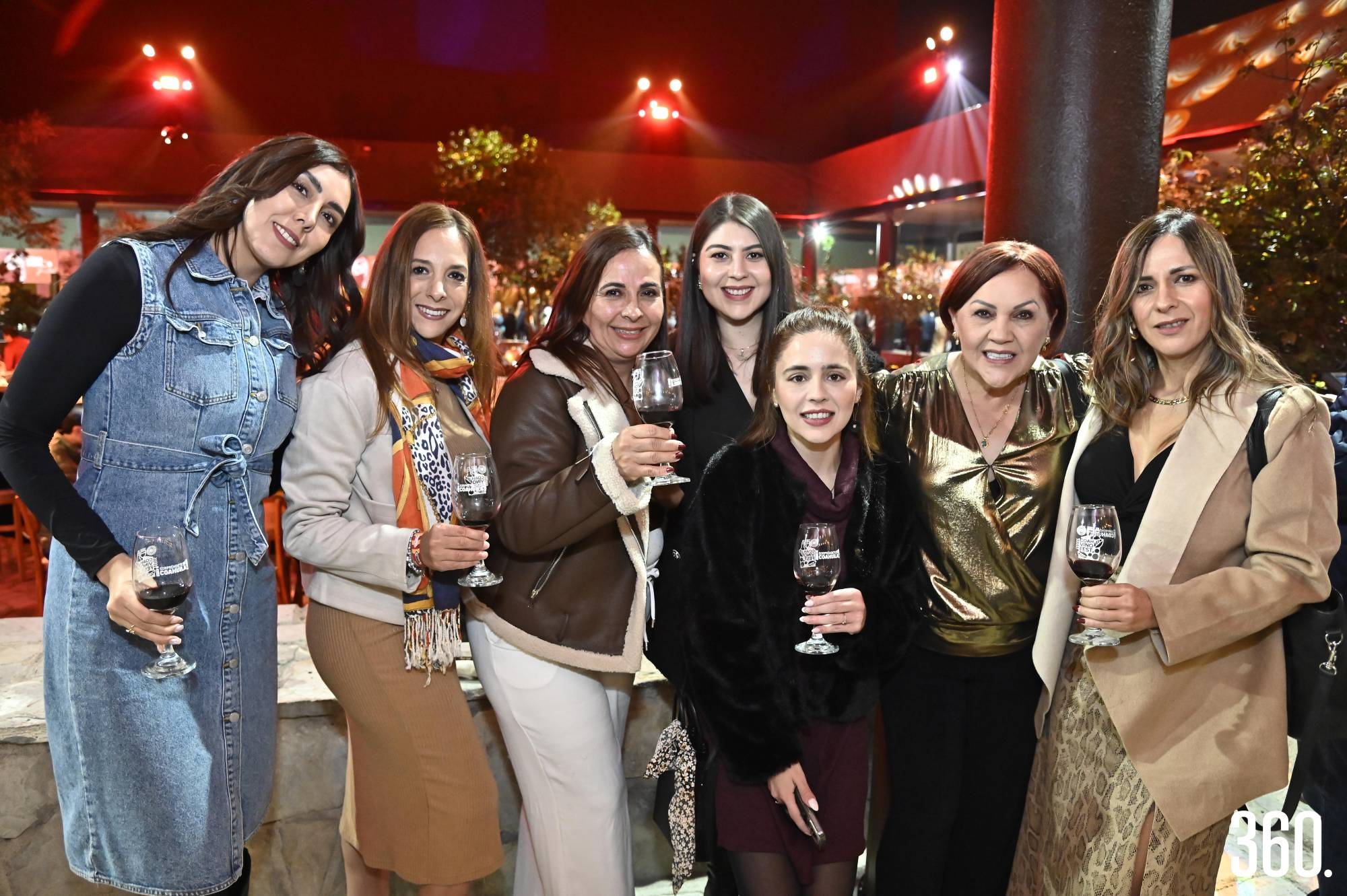 $!Alexandra Yáñez, Shary Llaneras, Fabiola Aguirre, Gracia Cabello, Lili de los Santos, Jaqueline Aguirre y Maggy Amin.