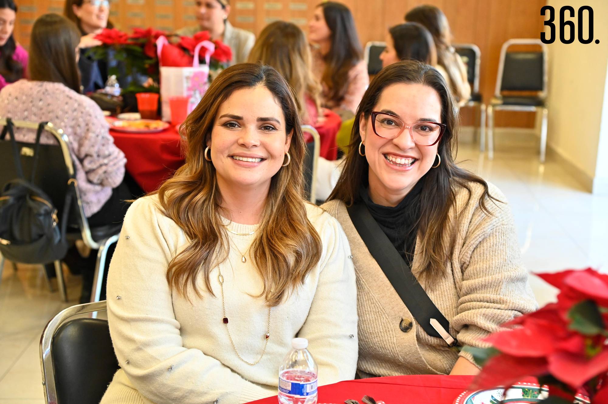 $!Catalina Díaz y Olga Ramírez.