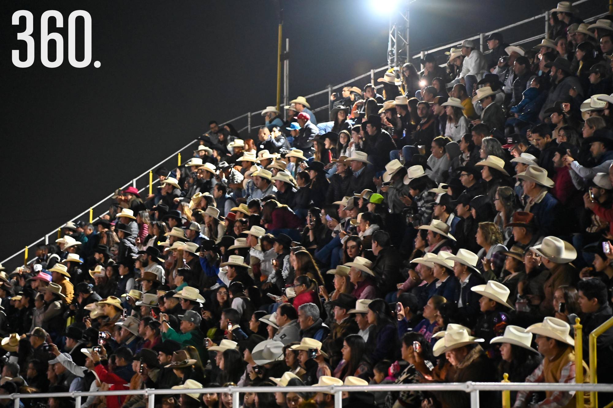 $!VIVEN EL RODEO SALTILLO CON CENA DE GALA