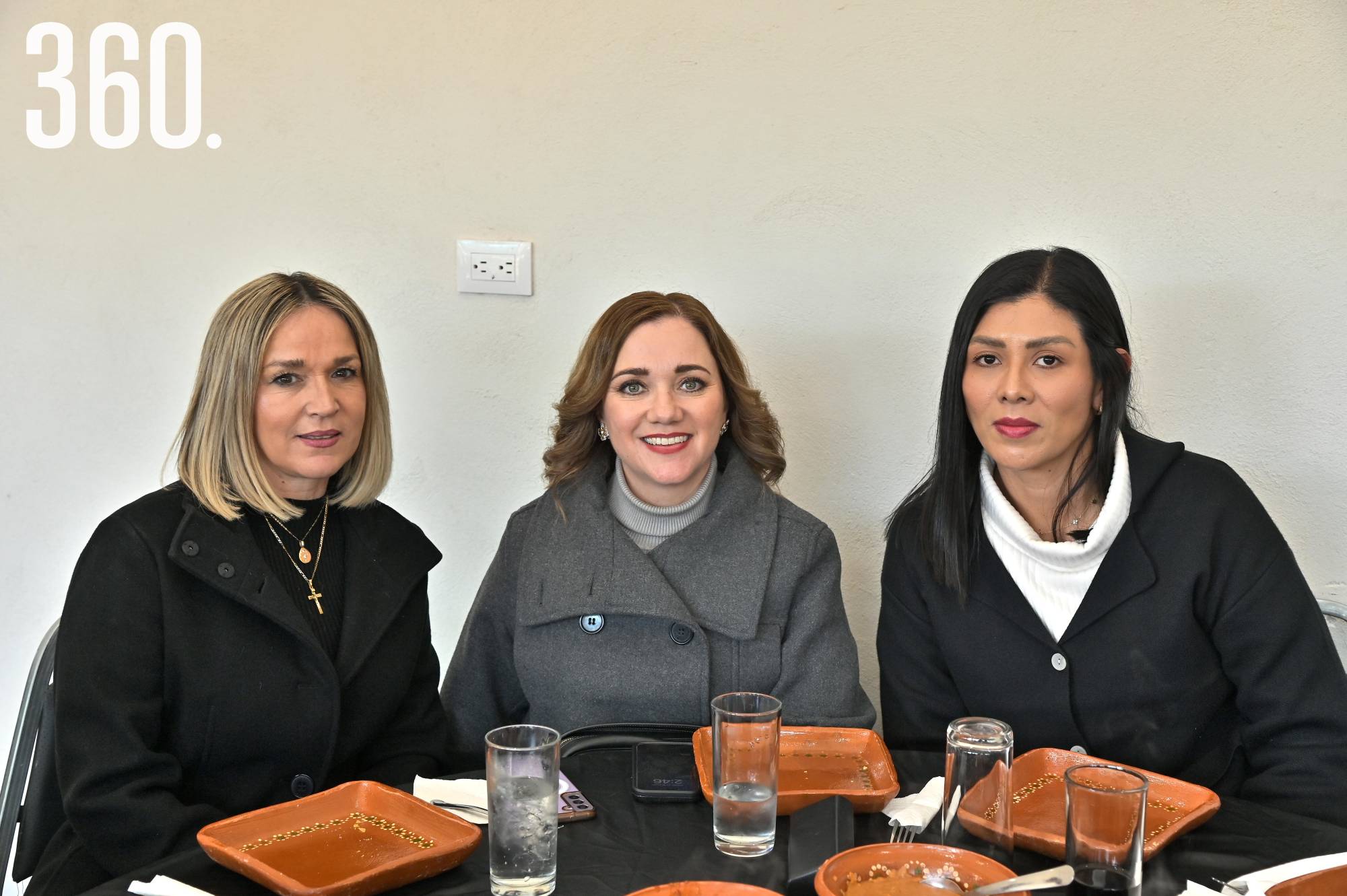 $!Mirthala de Guerra, Carolina Santana y Susana Barrera.