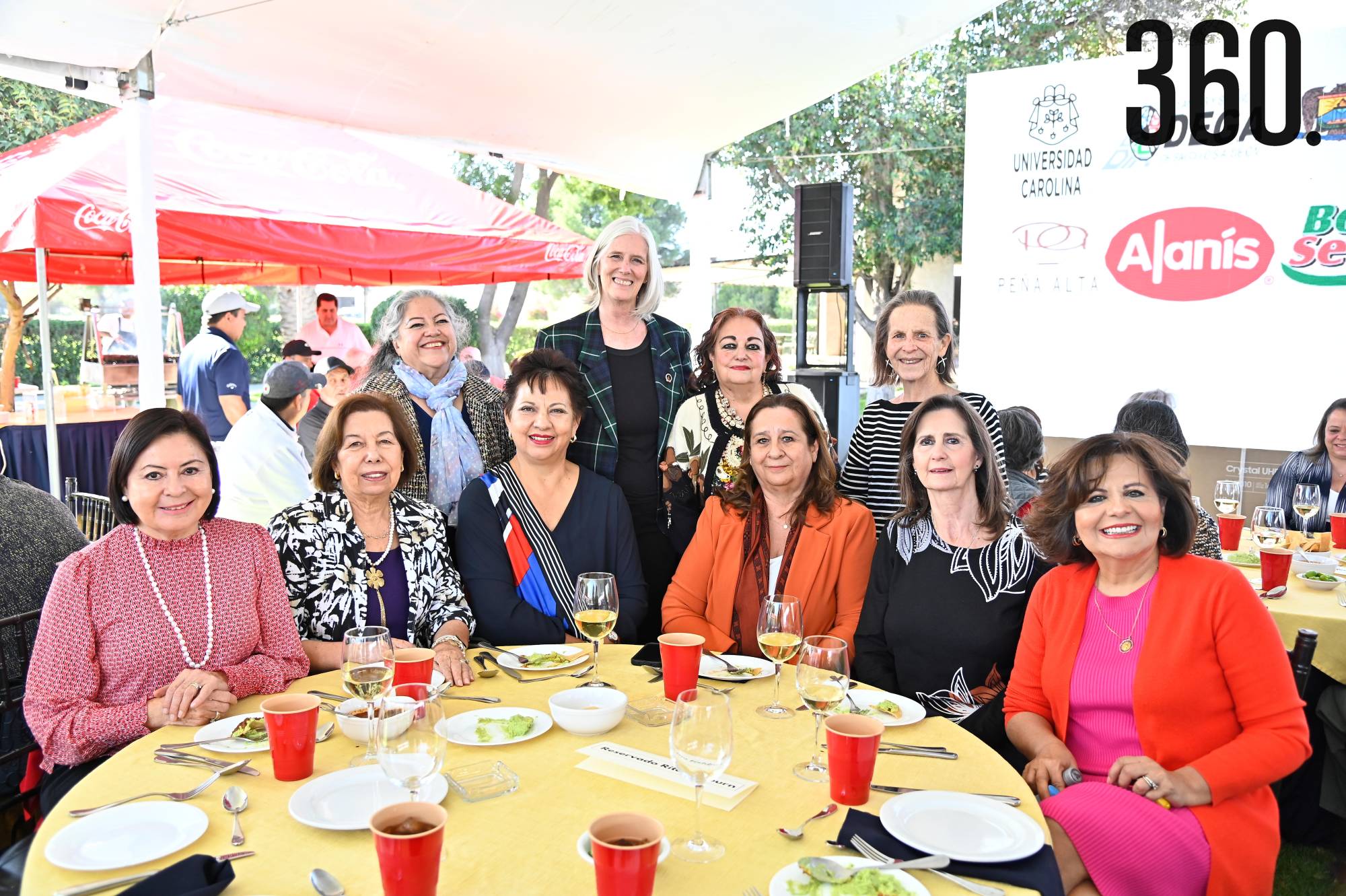 $!Rita Fishburn con sus amigas.