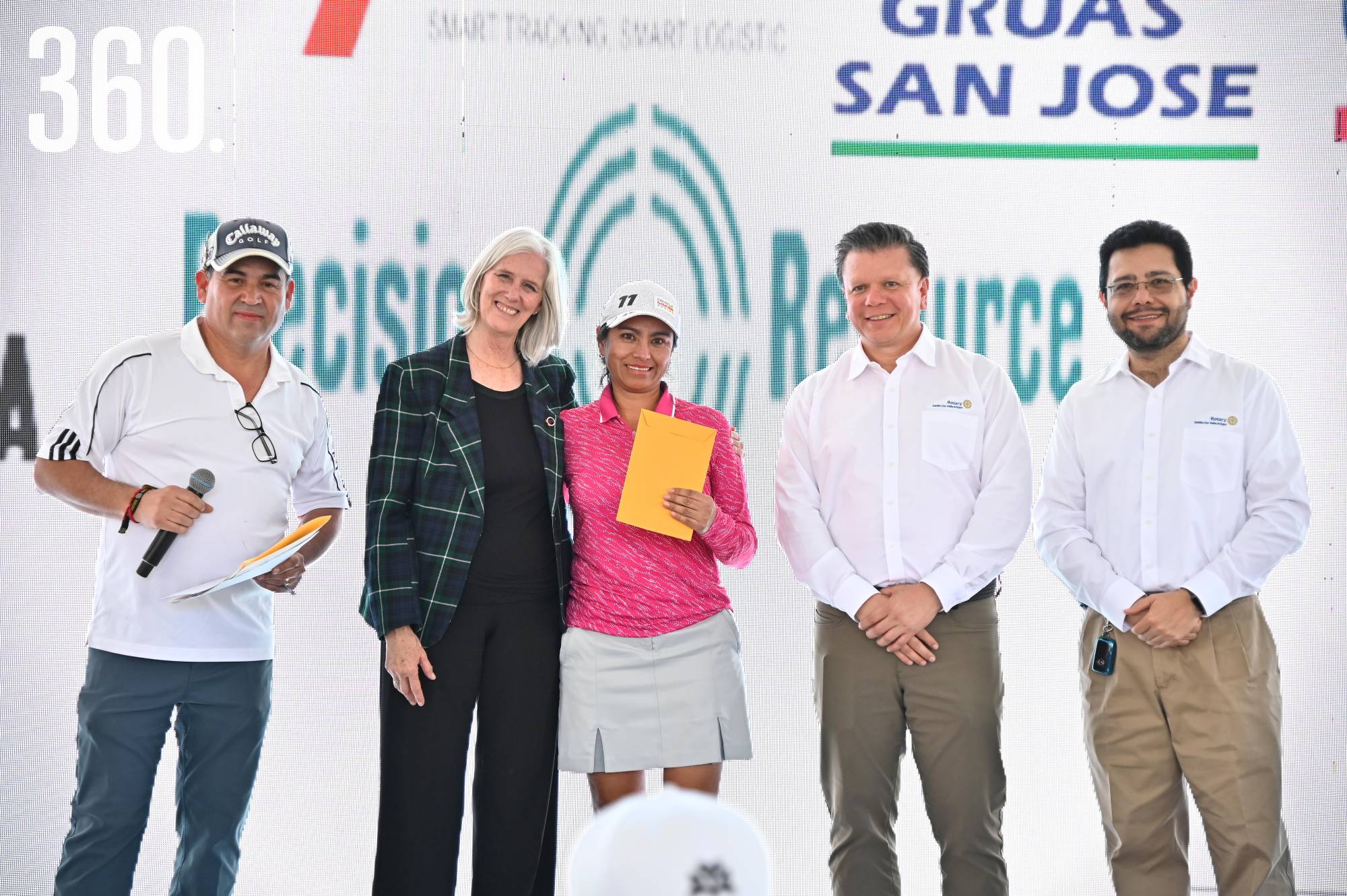 $!Janeth Herrera, ganadora del O’Yes en el hoyo 11.