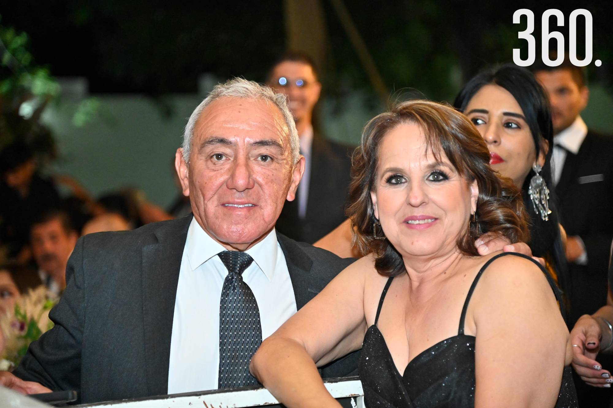 $!BODA DE ESTEFANÍA ELIZONDO Y CHUY LEAL