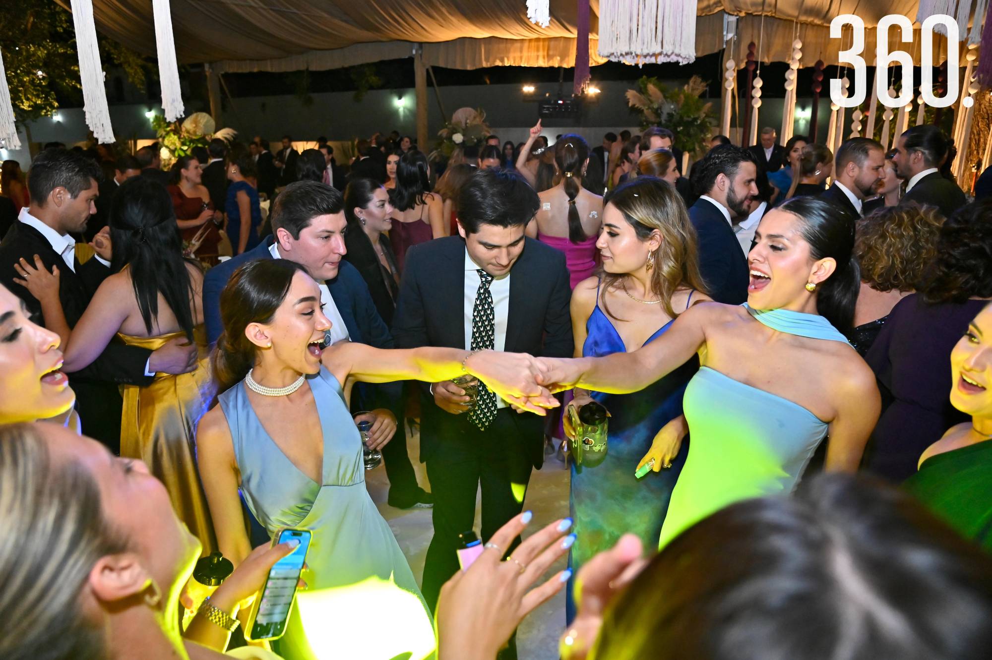 $!BODA DE ESTEFANÍA ELIZONDO Y CHUY LEAL