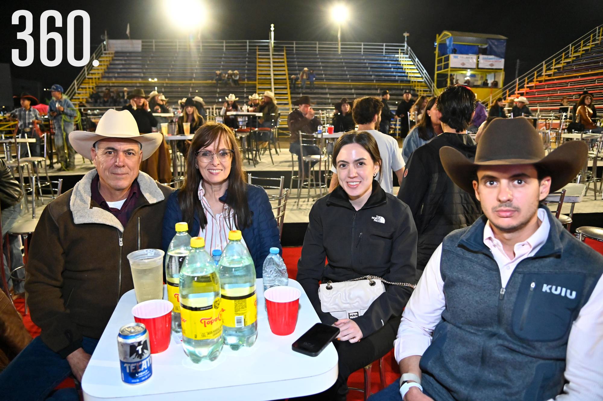 $!VIVEN EL RODEO SALTILLO CON CENA DE GALA