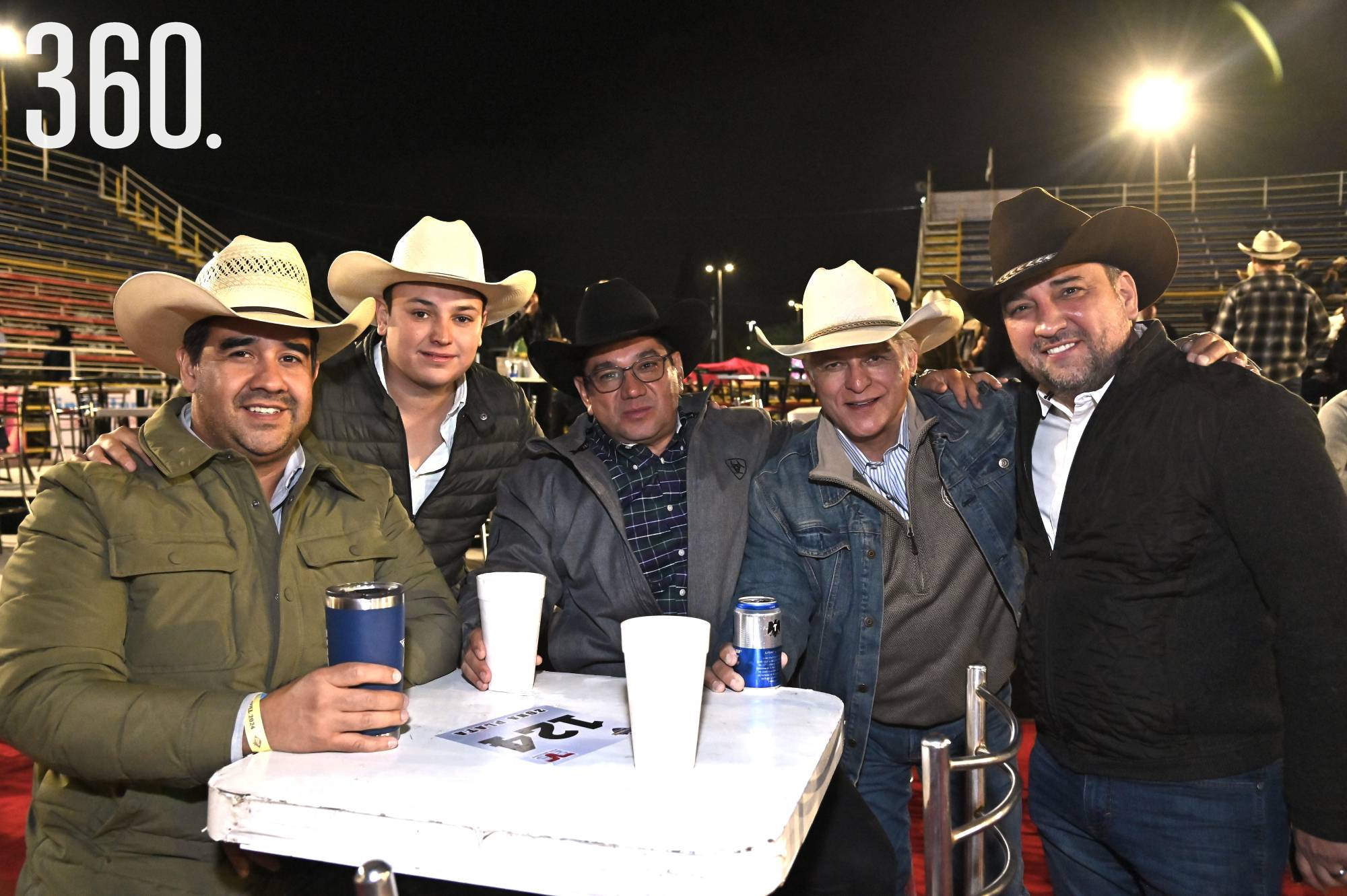 $!VIVEN EL RODEO SALTILLO CON CENA DE GALA