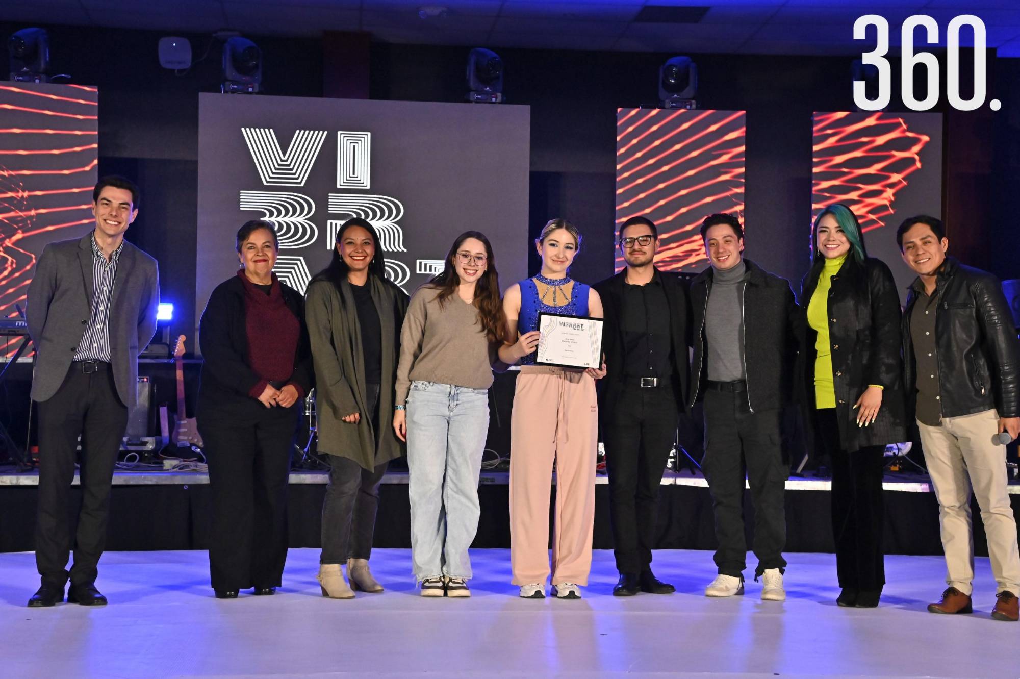 $!Ana Sofía Martínez, primer lugar en danza aérea.