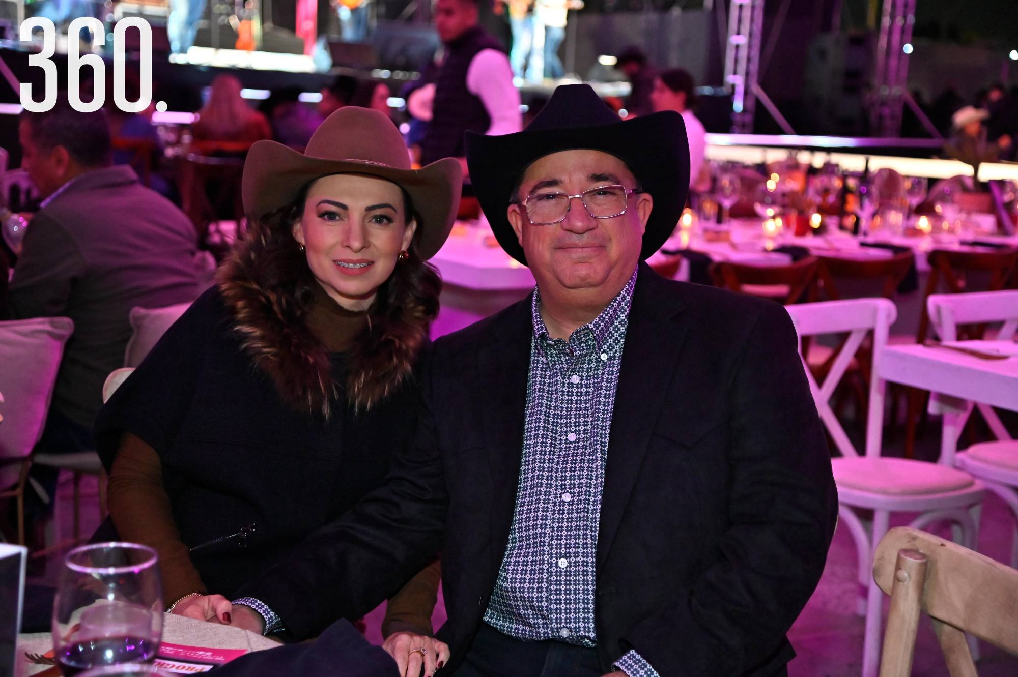 $!VIVEN EL RODEO SALTILLO CON CENA DE GALA