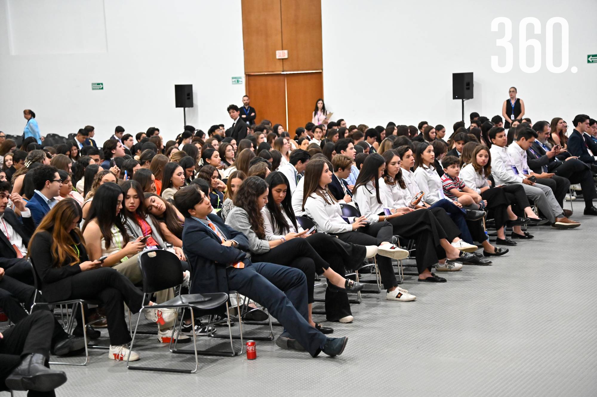 $!ALUMNOS APRENDEN EN COLAM MINDS 2024