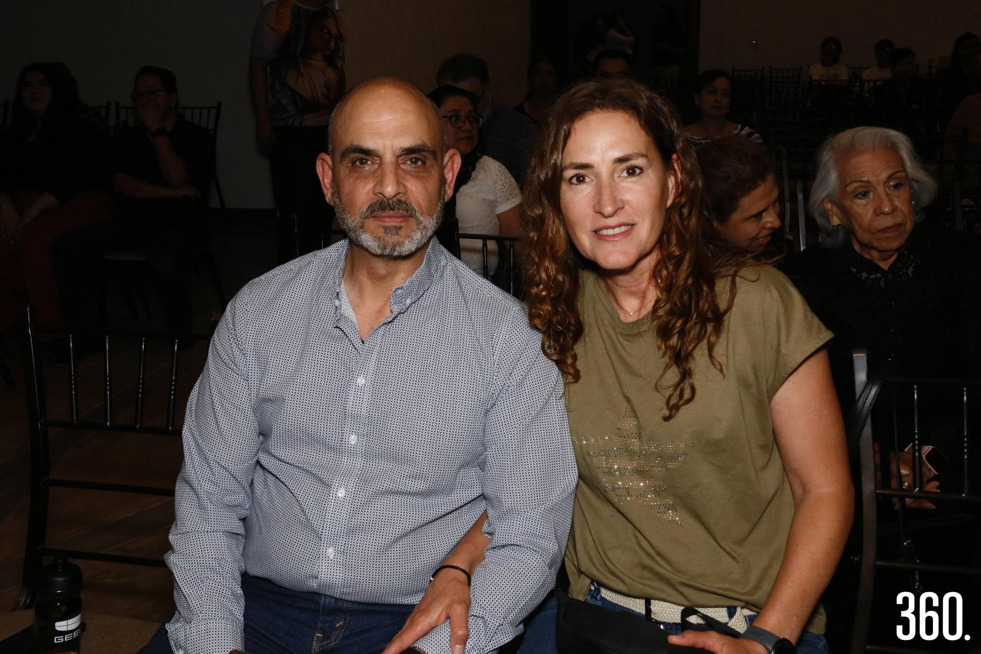 $!David Adame y Eva Flores.