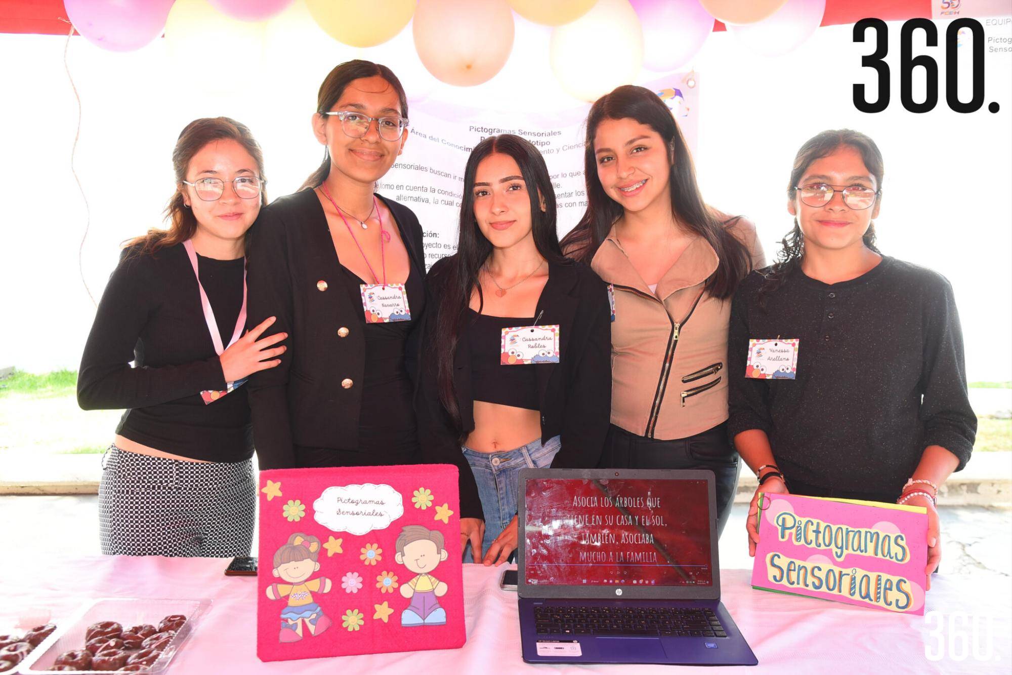 $!Anabel Cabrera, Cassandra Navarro, Cassandra Robles, Paola Moreno y Vanessa Arellano.