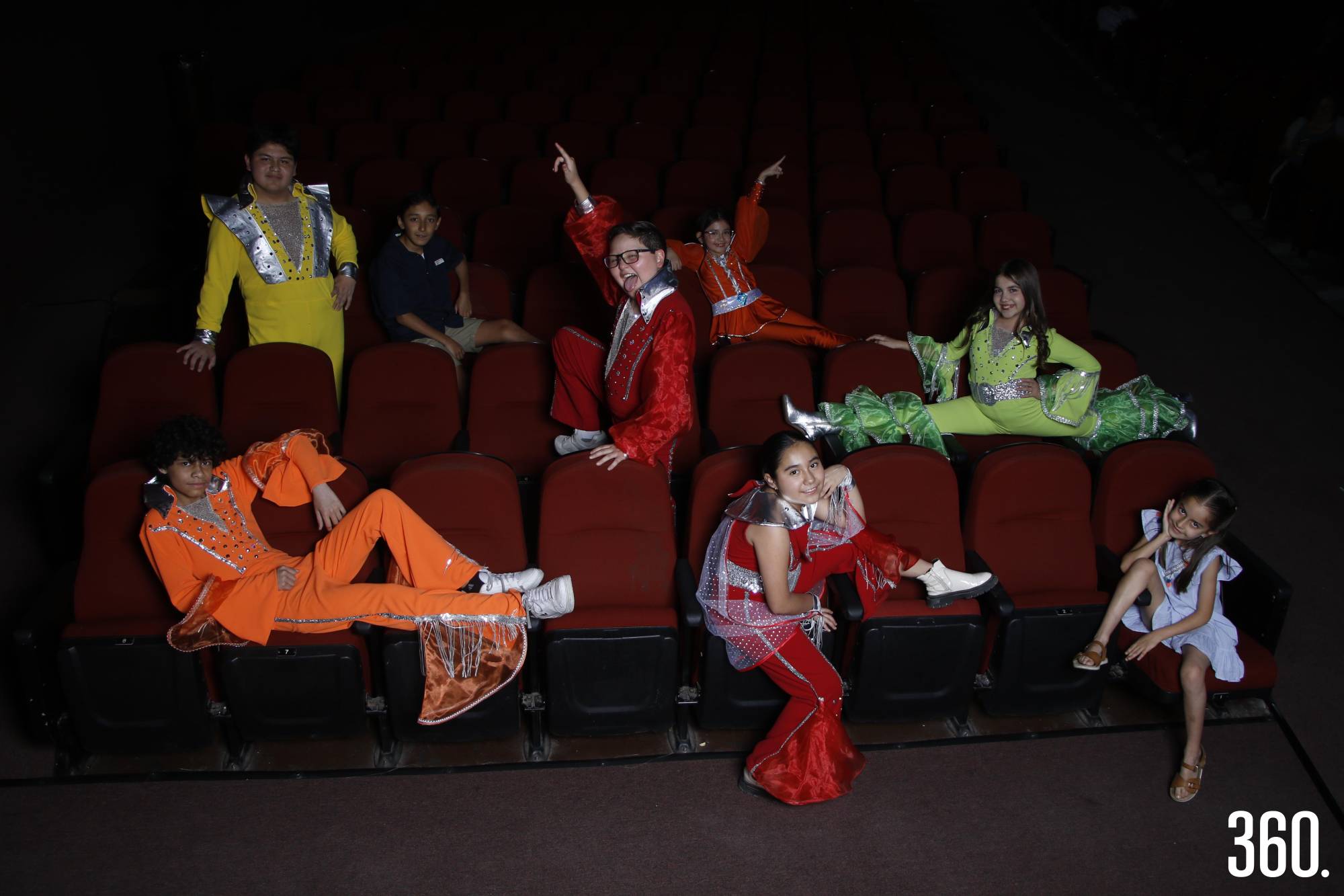 $!El elenco infantil de “Mamma Mia!” reúne talento, disciplina y trabajo en equipo sobre el escenario.