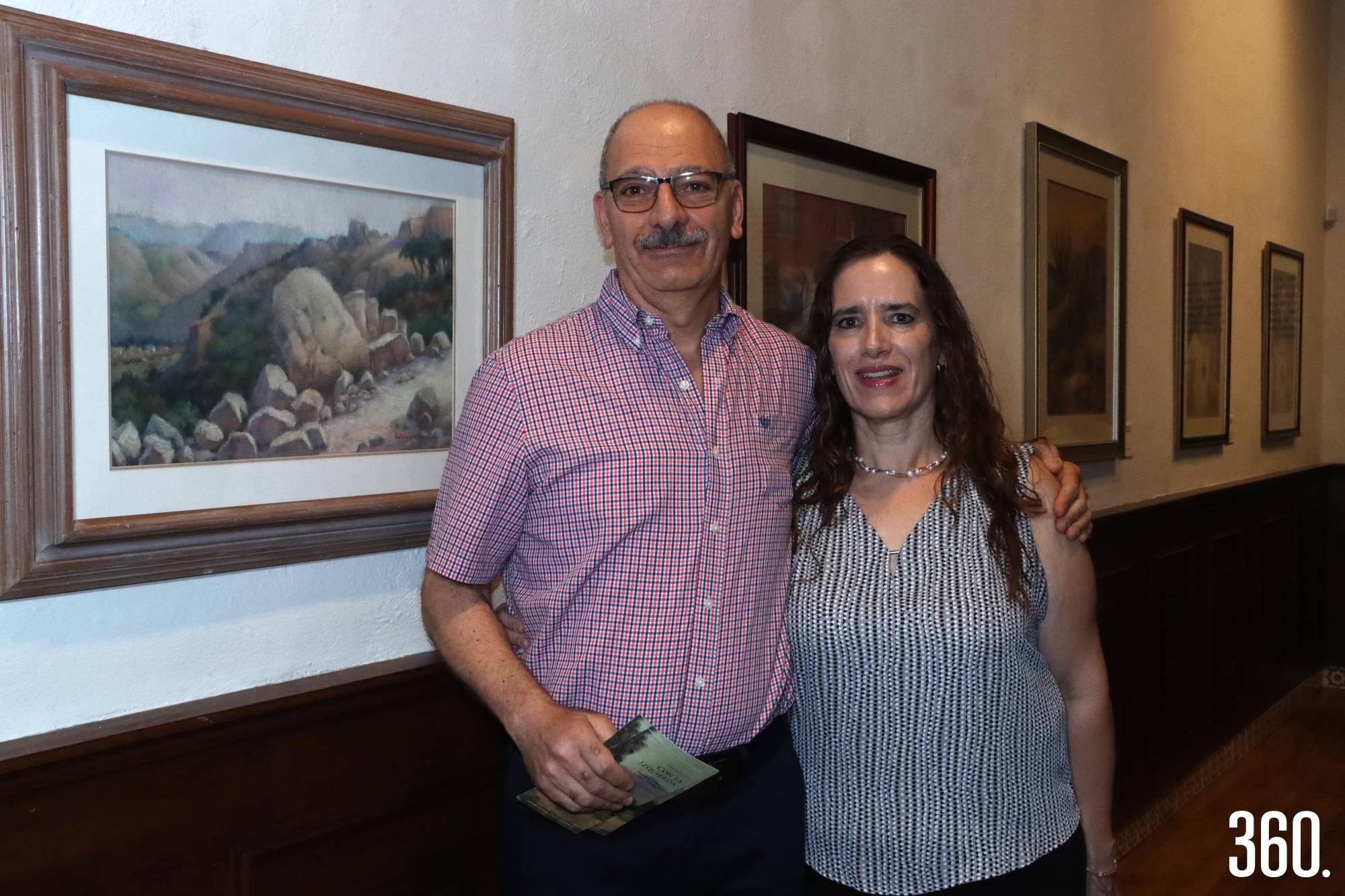$!Erika Hernández y Javier Aldrete.