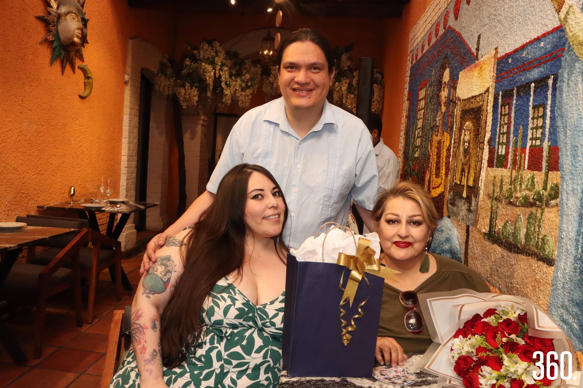 $!Tania Núñez, César Campos y Josefina Saavedra.