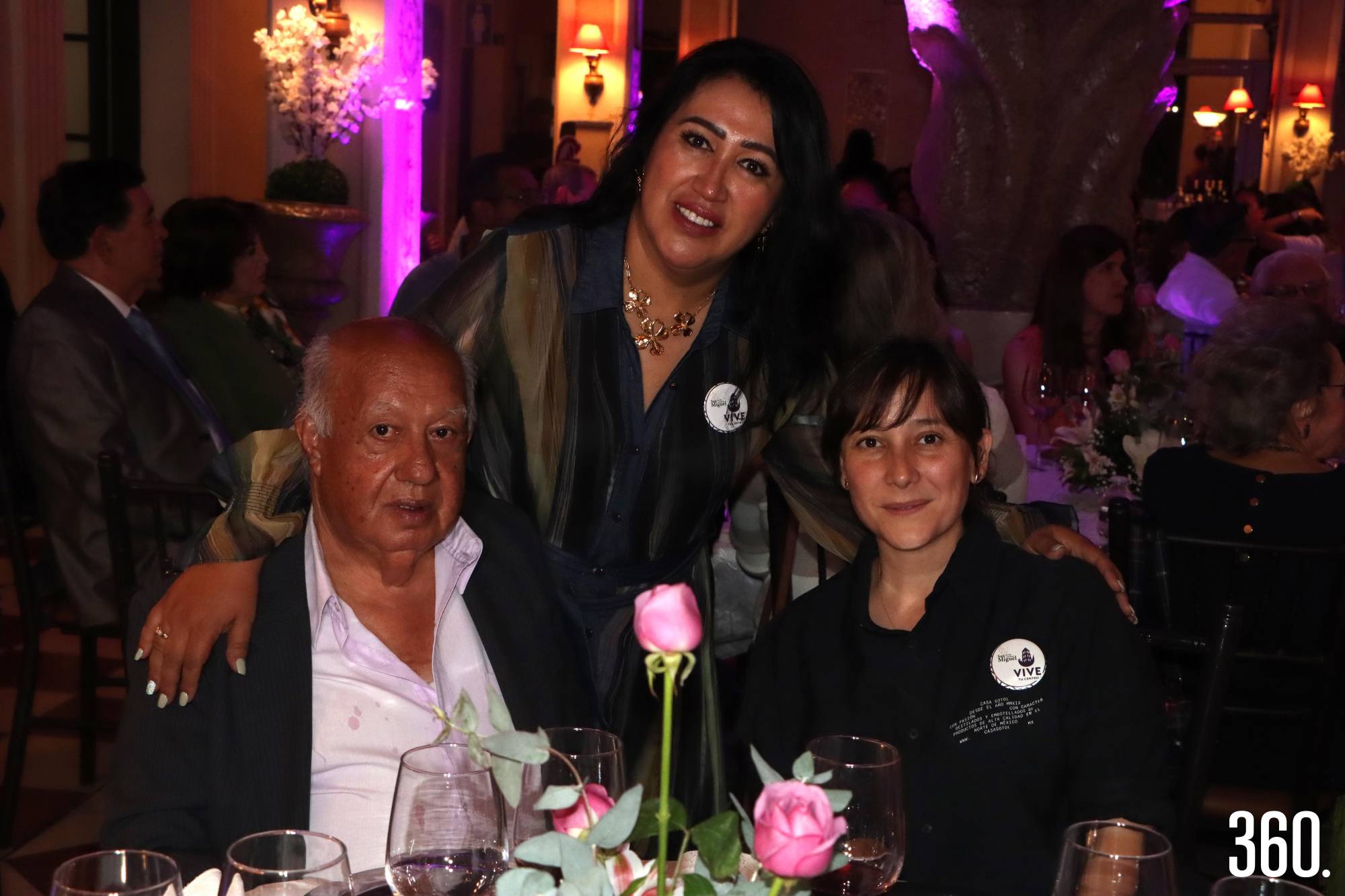 $!Francisco e Ivonne Orozco acompañados por Fernanda Arrillaga.