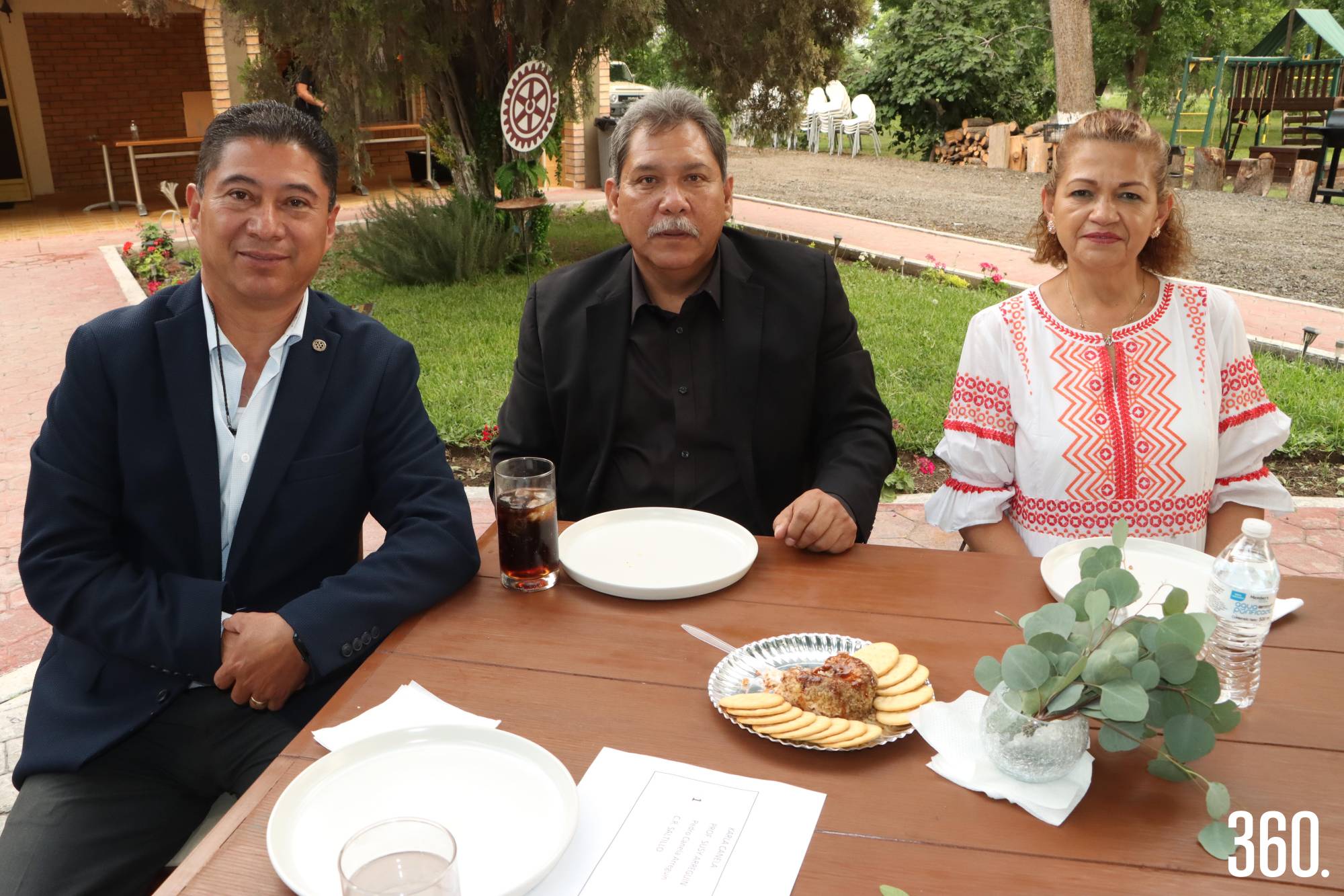 $!Jesús Gómez, José Rivera y Martha Iris Quintero.