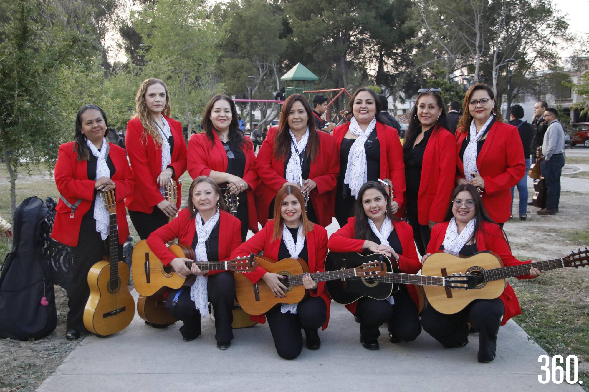 $!Rondalla Ensueño.