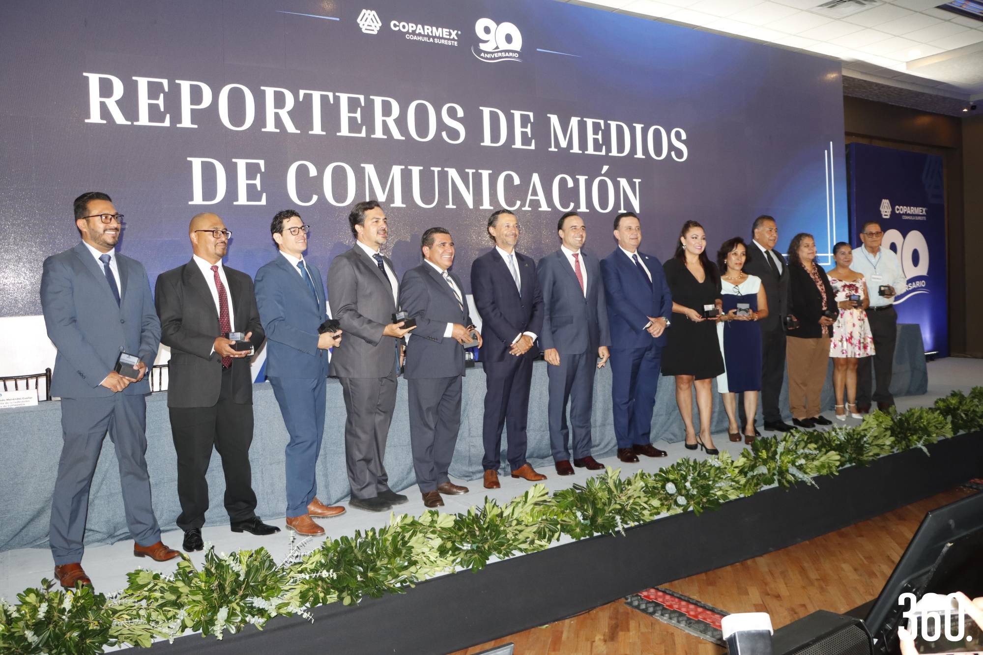 $!Reconocimiento a reporteros de medios de comunicación.