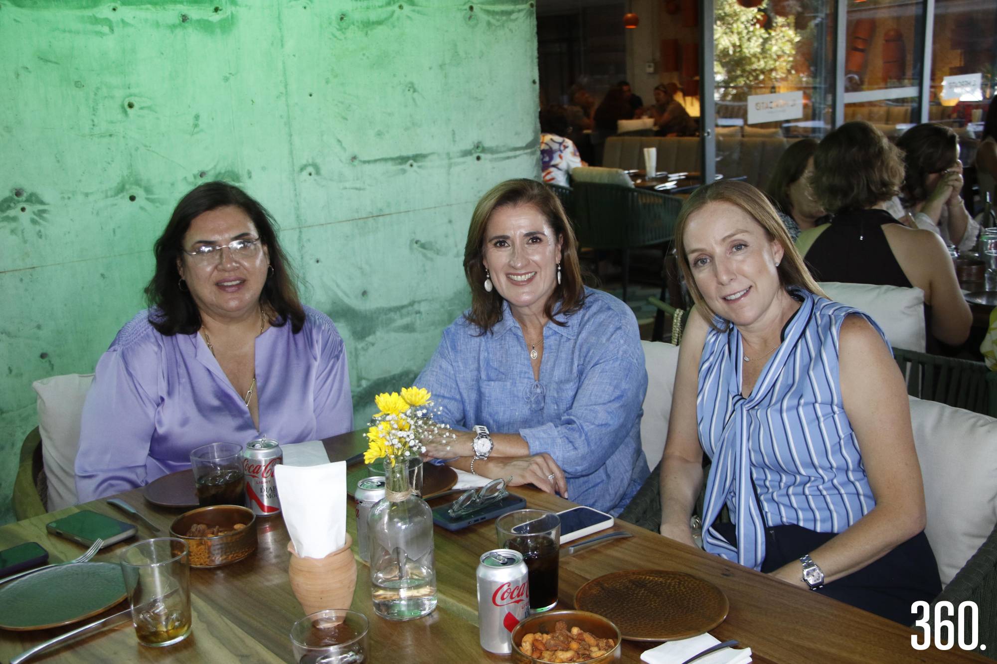 $!Adriana Riddle, Claudia Cárdenas y Linzay Dewey.