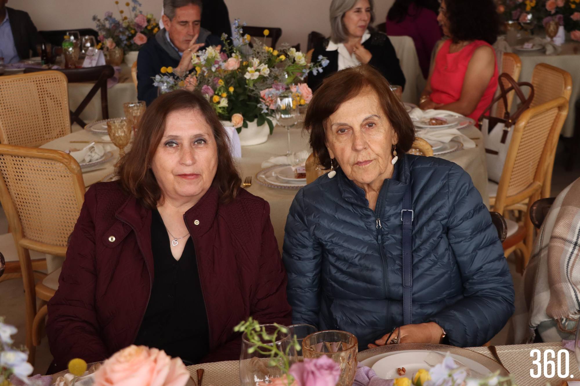 $!María del Refugio Valdés y Dora Elia González.