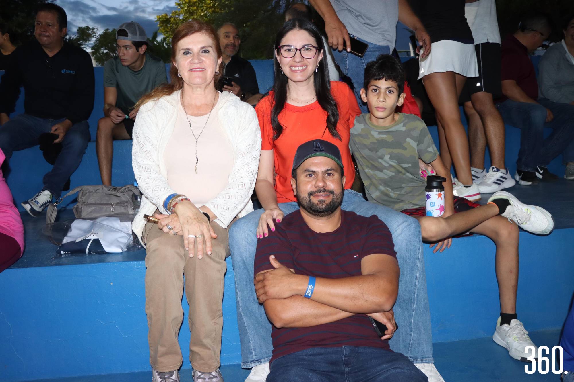 $!Yanet Mireles, Esmeralda González, Iván e Iván Jiménez.