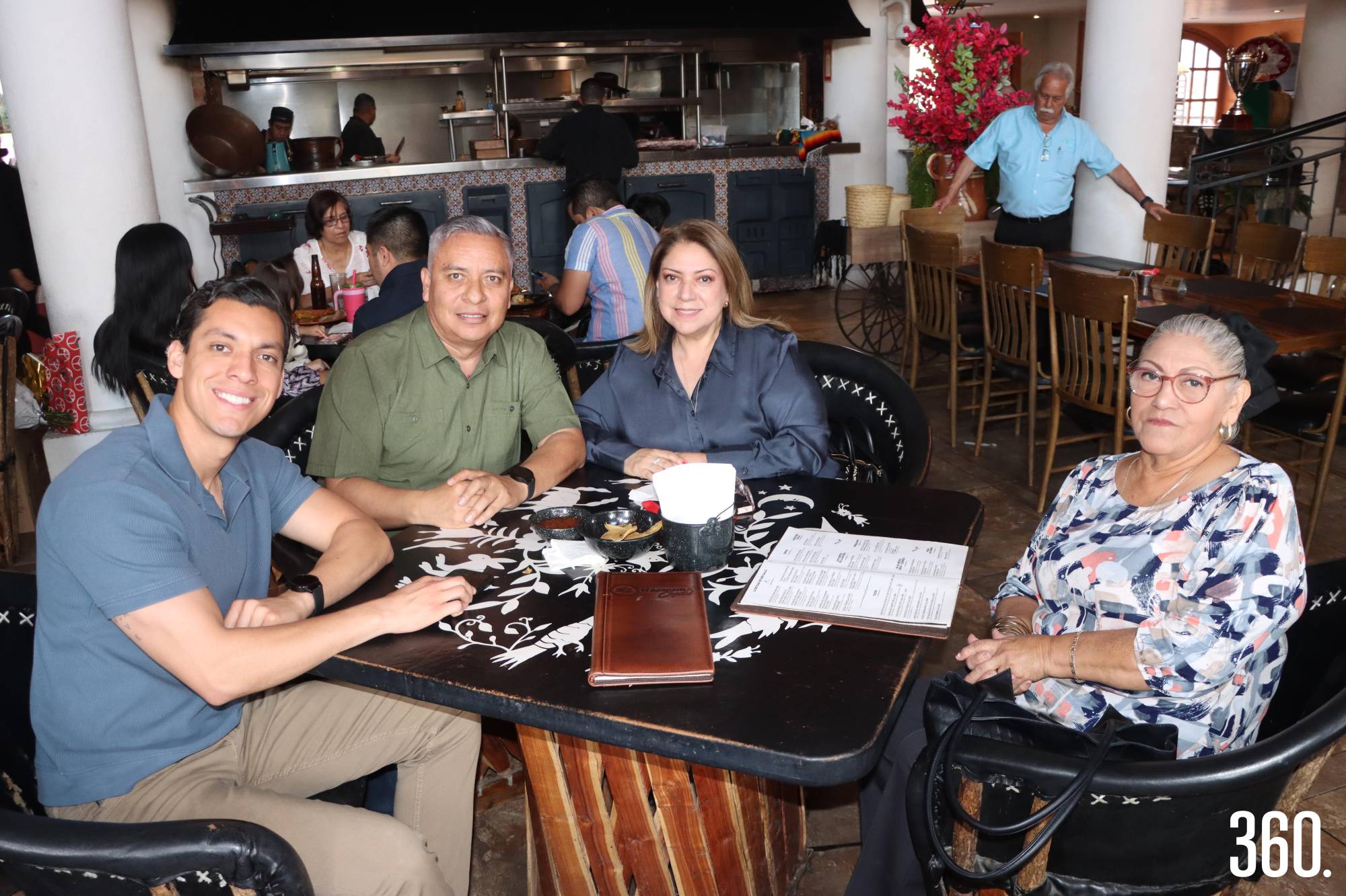 $!Andrés y César Hernández, Berenice Lara y Patricia Estrada.