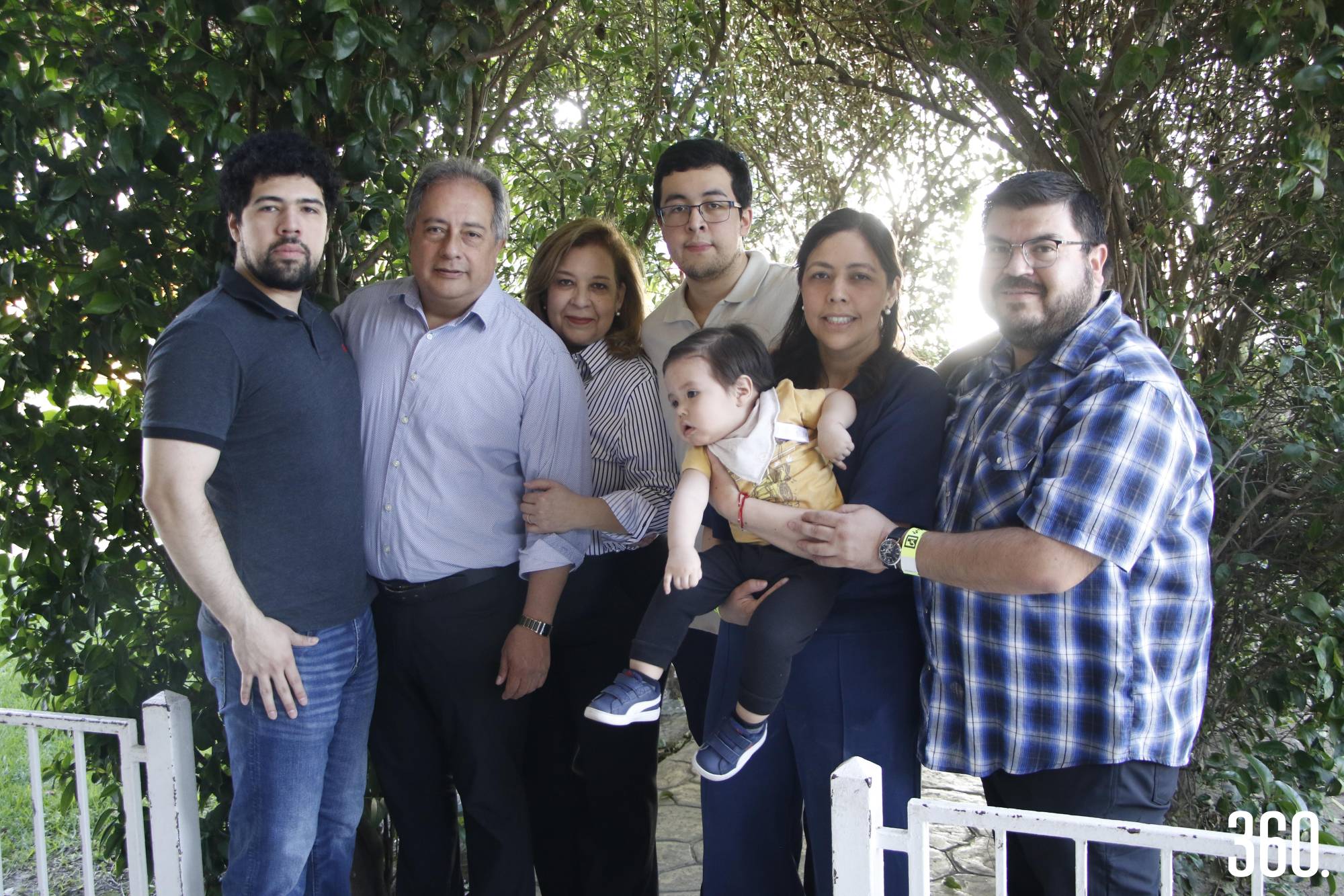 $!Eduardo y Eduardo Meneses, Maetha Vargas, Alan Meneses, Ramsés López, Ale Meneses y Ramsés López.